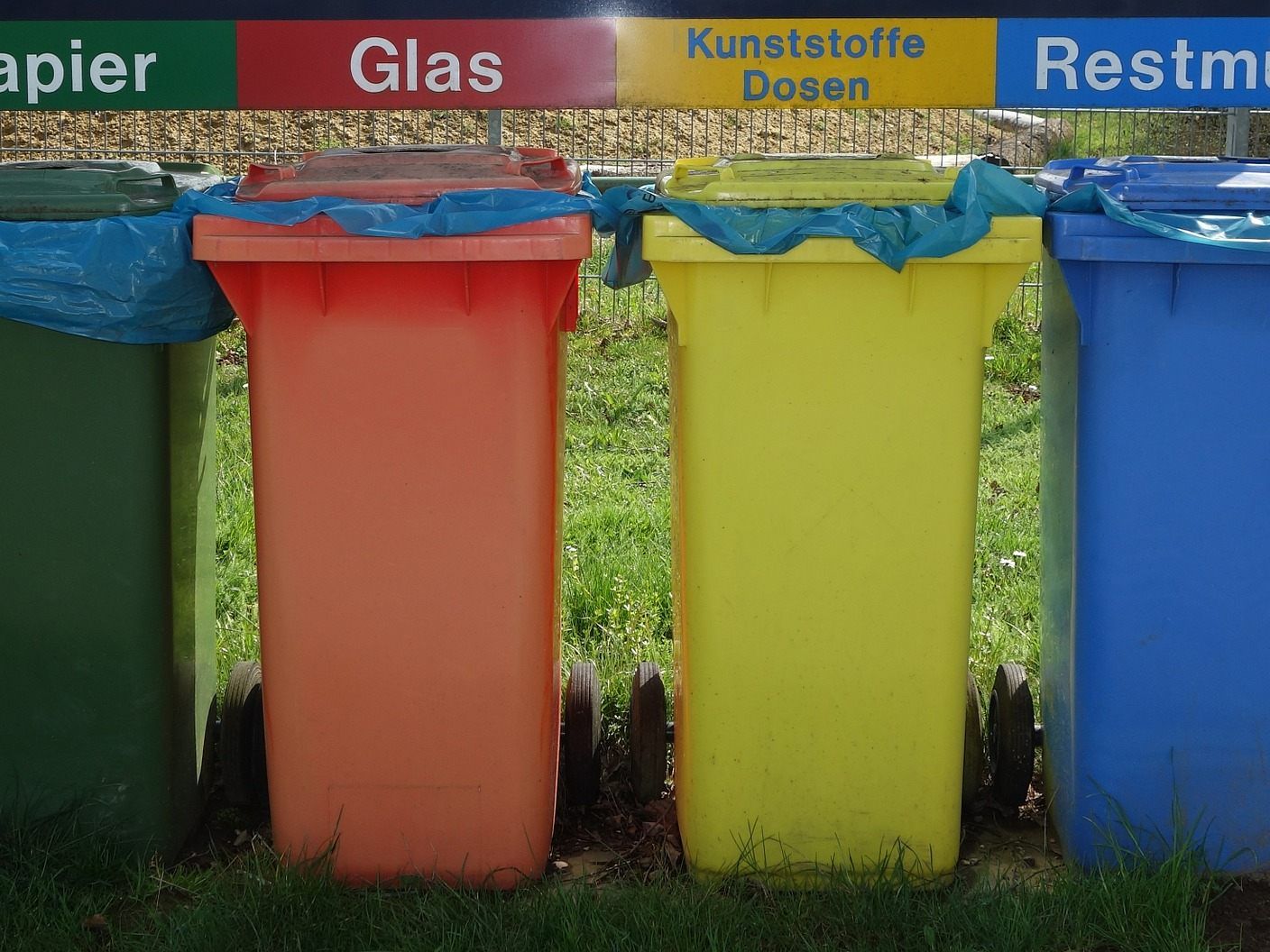Damit Altpapier gut verwertet werden kann, ist die richtige Trennung besonders wichtig. Damit Altpapier gut verwertet werden kann, ist die richtige Trennung besonders wichtig.