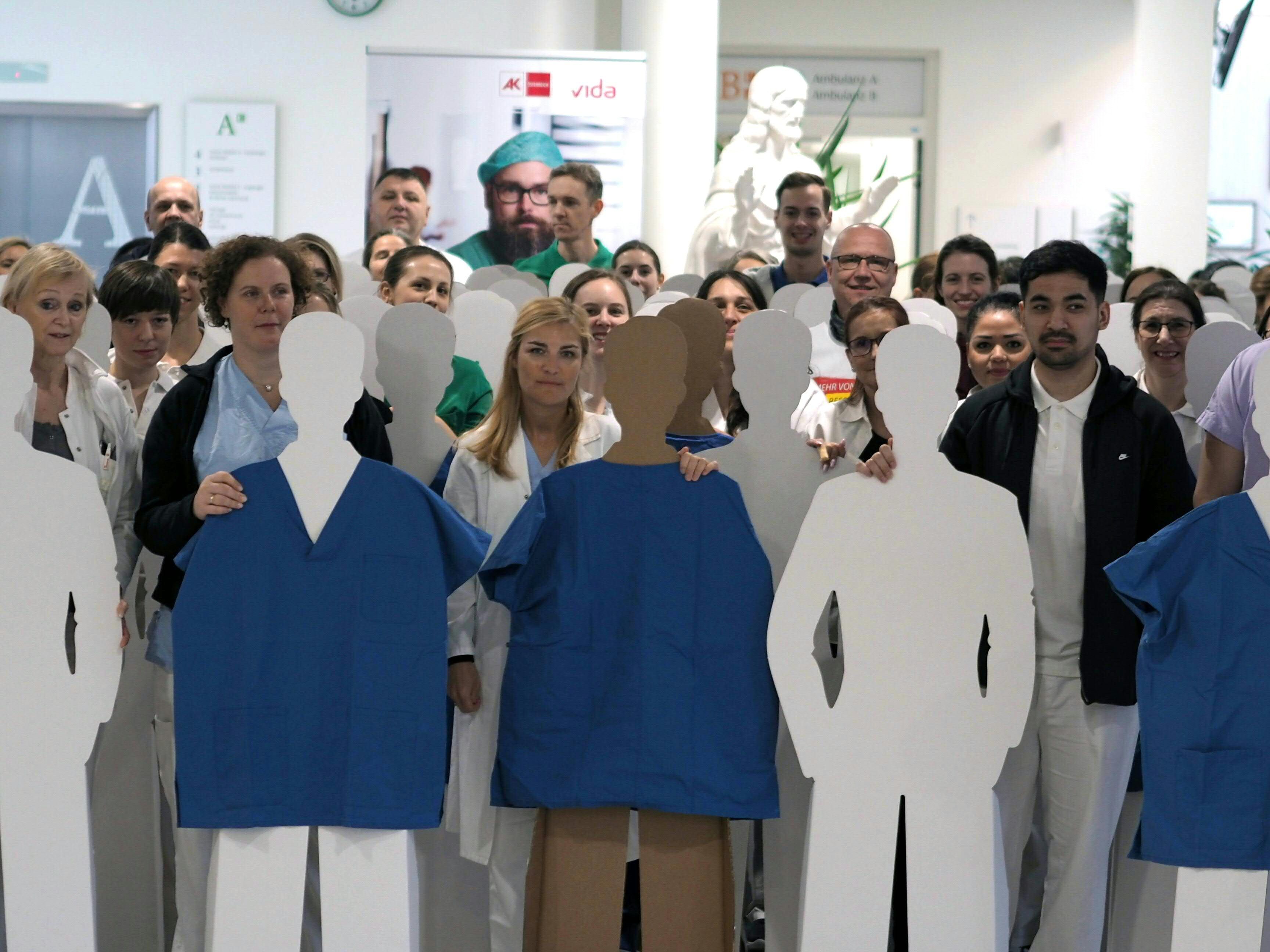 Die Gewerkschaft fordert 20 Prozent mehr Personal in allen Spitälern.