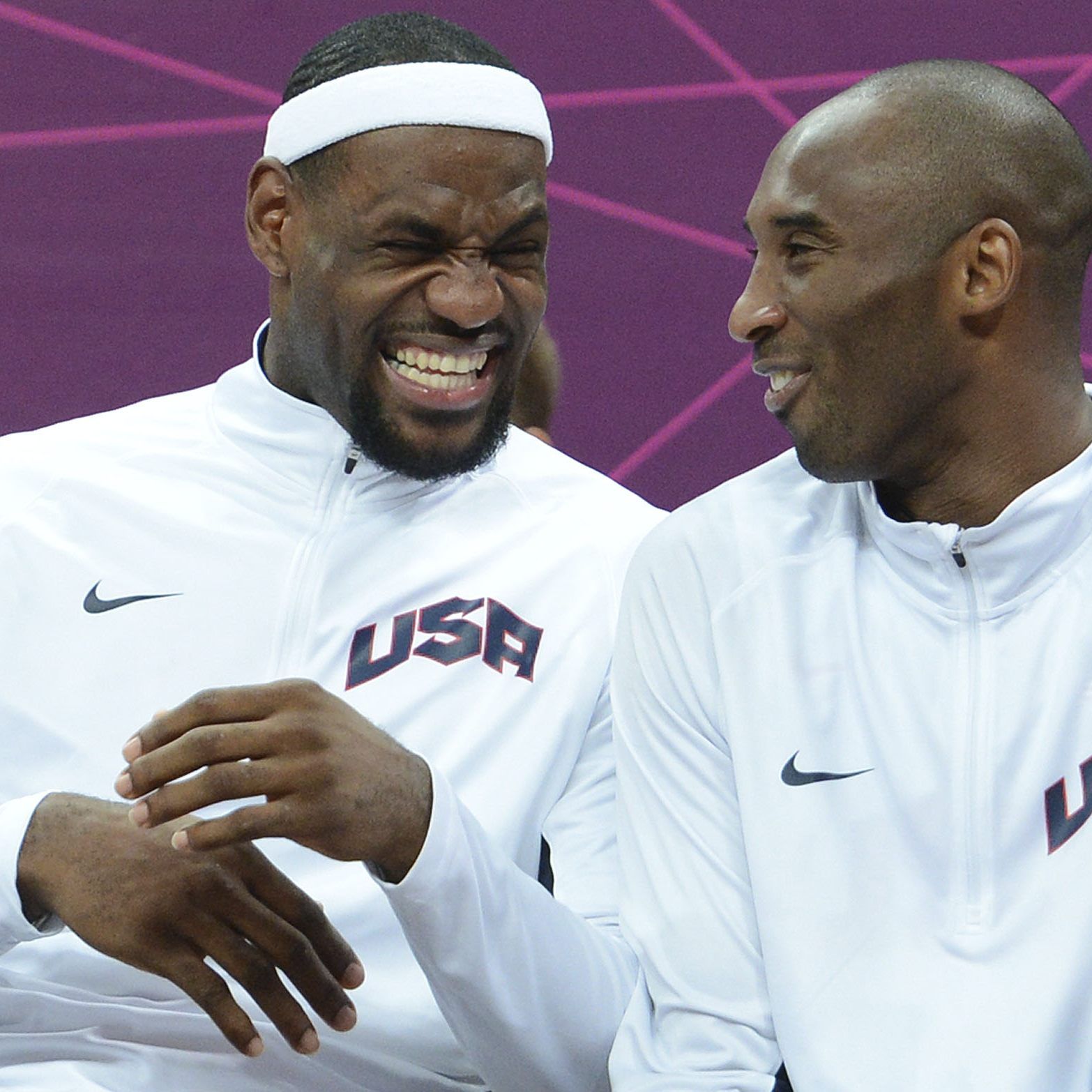 LeBron James hat sich mit rührenden Worten von Kobe Bryant verabschiedet.