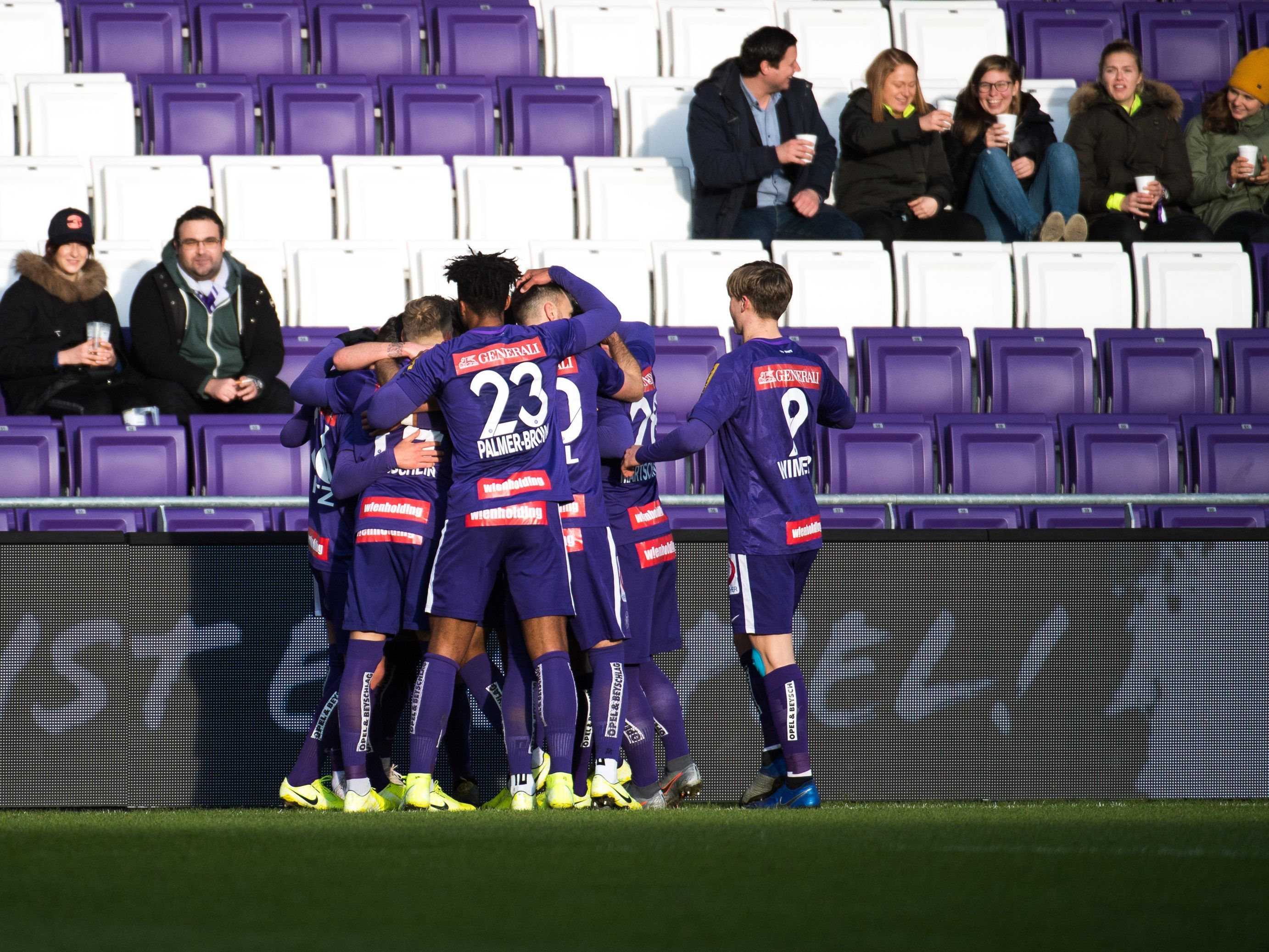 Austria Wien und Sturm Graz starteten bereits in die Frphjahrsvorbereitung.