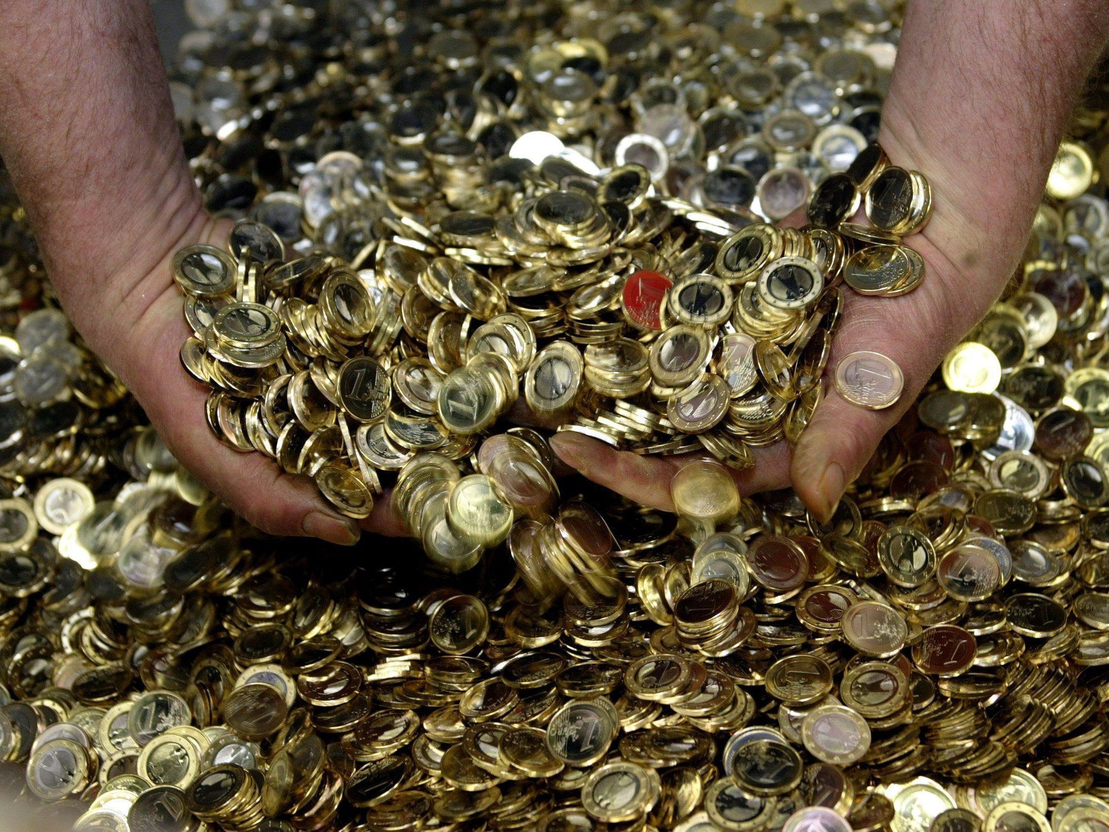 Das Regierungsprogramm von ÖVP und Grünen zum Thema Geldwesen. Das Regierungsprogramm von ÖVP und Grünen zum Thema Geldwesen.