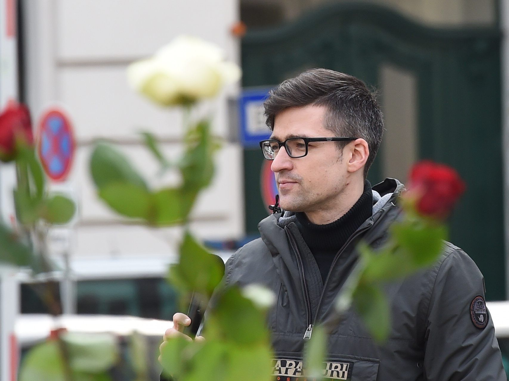 Der Identitäre Martin Sellner nimmt möglicherweise am Akademikerball in Wien teil. Der Identitäre Martin Sellner nimmt möglicherweise am Akademikerball in Wien teil.
