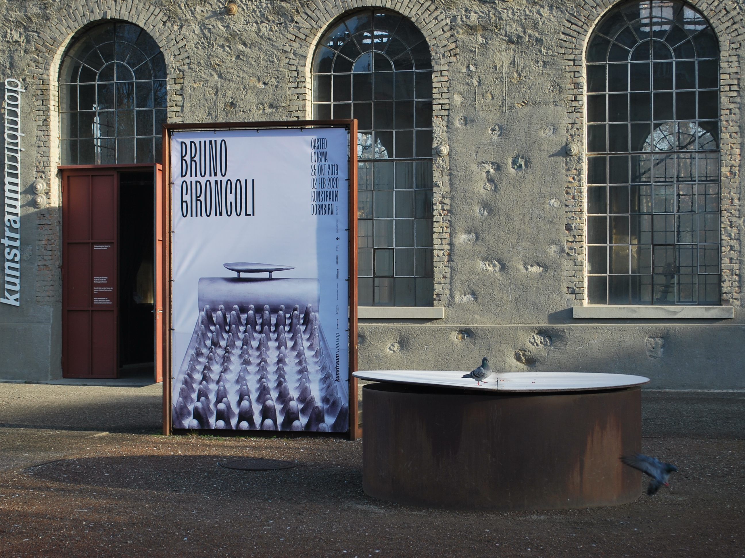 Die aktuelle Ausstellung Casted Enigma mit Werken des Künstlers Bruno Gironcoli ist noch bis 23. Februar täglich von 10 bis 18 Uhr geöffnet. Kunstraum Dornbirn, Jahngasse 9. Die aktuelle Ausstellung Casted Enigma mit Werken des Künstlers Bruno Gironcoli ist noch bis 23. Februar täglich von 10 bis 18 Uhr geöffnet. Kunstraum Dornbirn, Jahngasse 9.