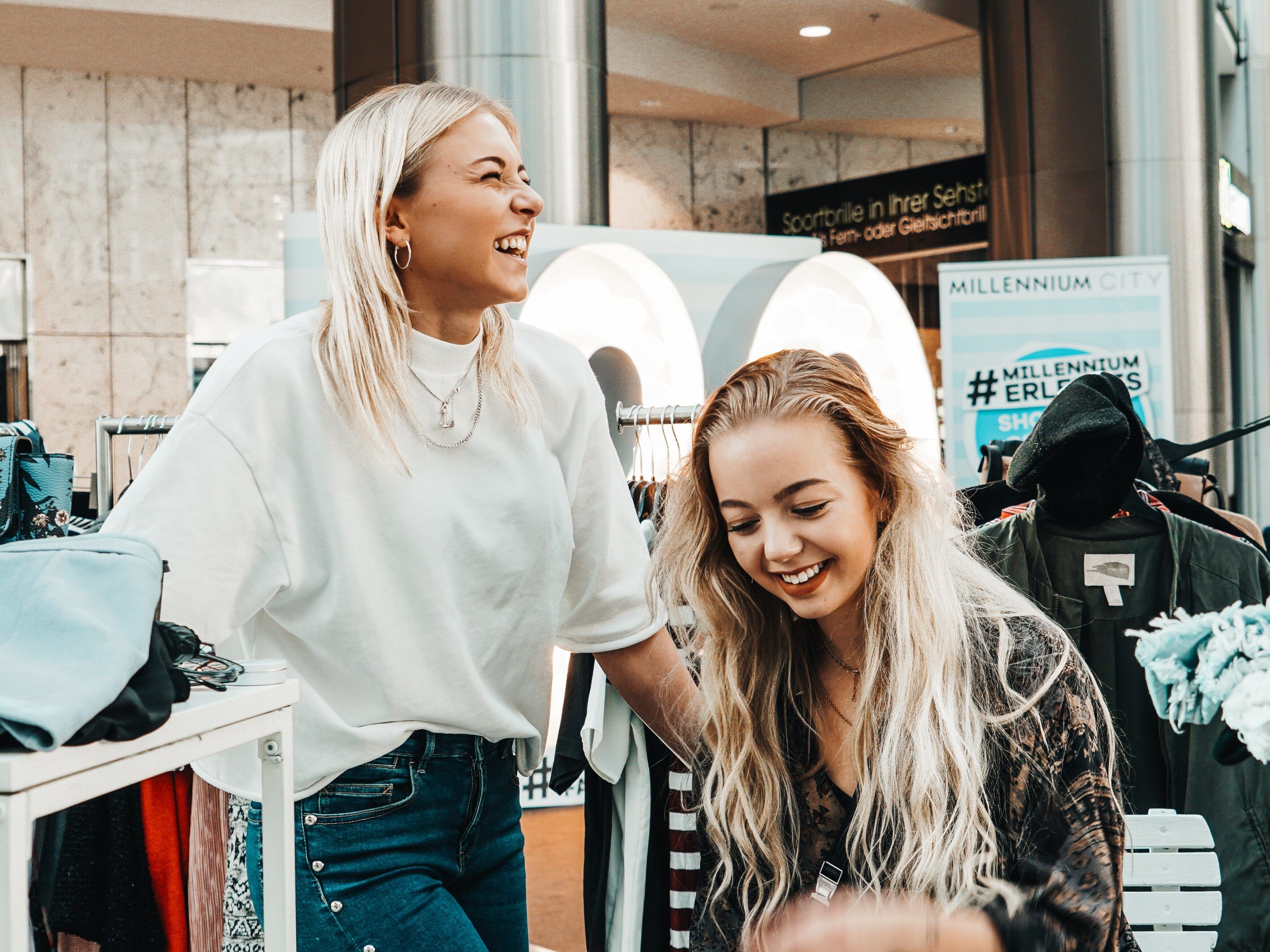 Das Fashion Outlet in der Millennium City bietet exklusive Mode aus Österreich.