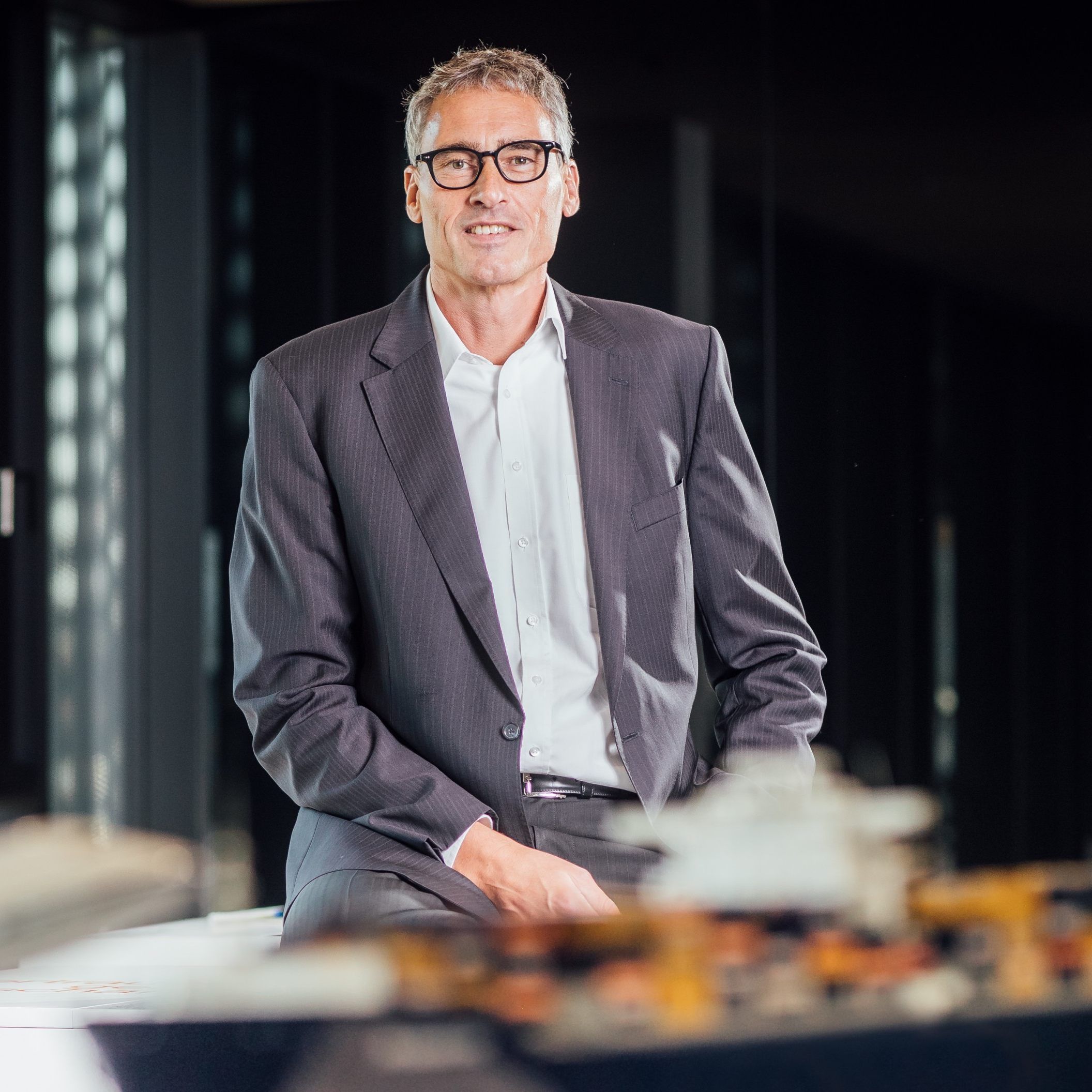 War zuletzt Vorstandvorsitzender eines internationalen Logistikkonzerns