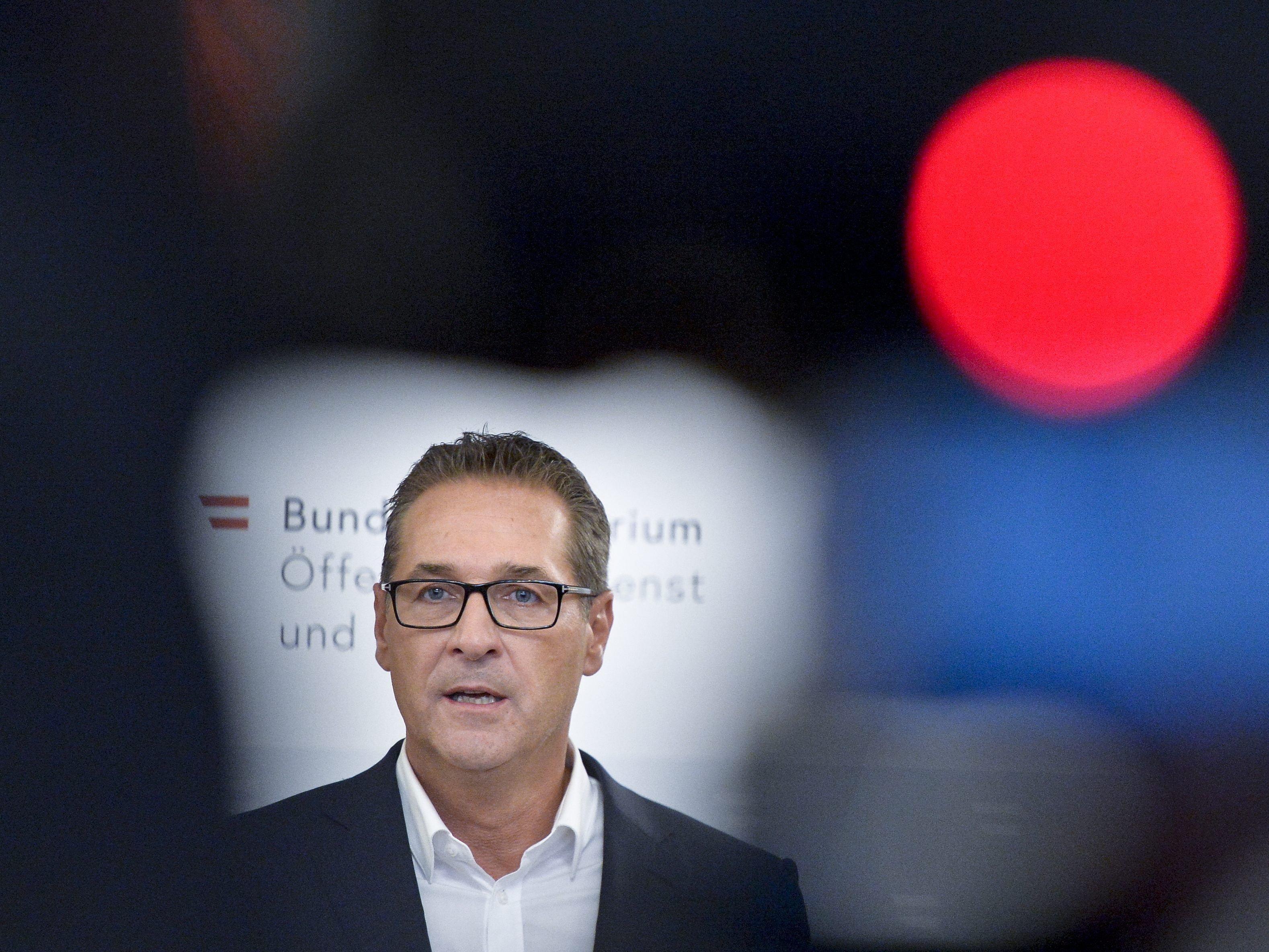 Kehrt HC Strache wieder in die Politik zurück? Kehrt HC Strache wieder in die Politik zurück?