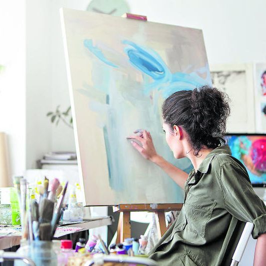 Meditation pur: Beim Malen kann man sich ganz der Fantasie und der Kreativität hingeben.