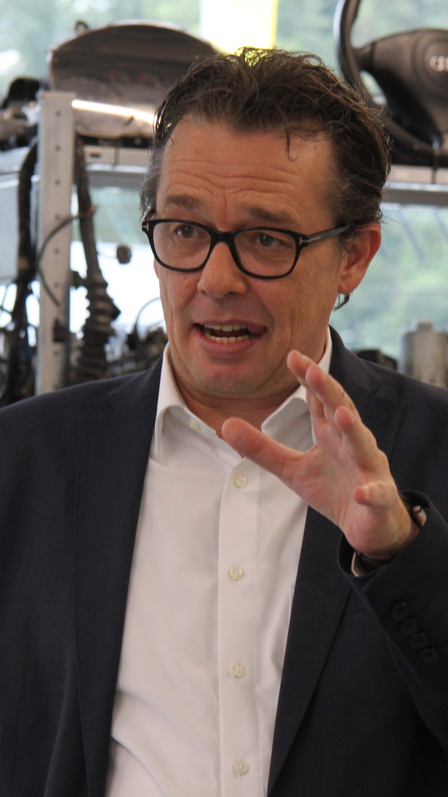 Hans Peter Metzler fordert mehr Tempo bei der Digitalisierung.