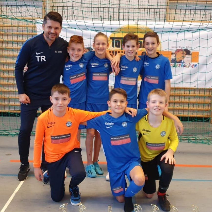 Hinten von links nach rechts: Trainer Goran Krstovic, Novak Rajic, Finn Wirth, Paul Dür, Maximilian Gosch Vorne von links nach rechts: Milan Ciklusic, Nemanja Krstovic, Luis Kronberger