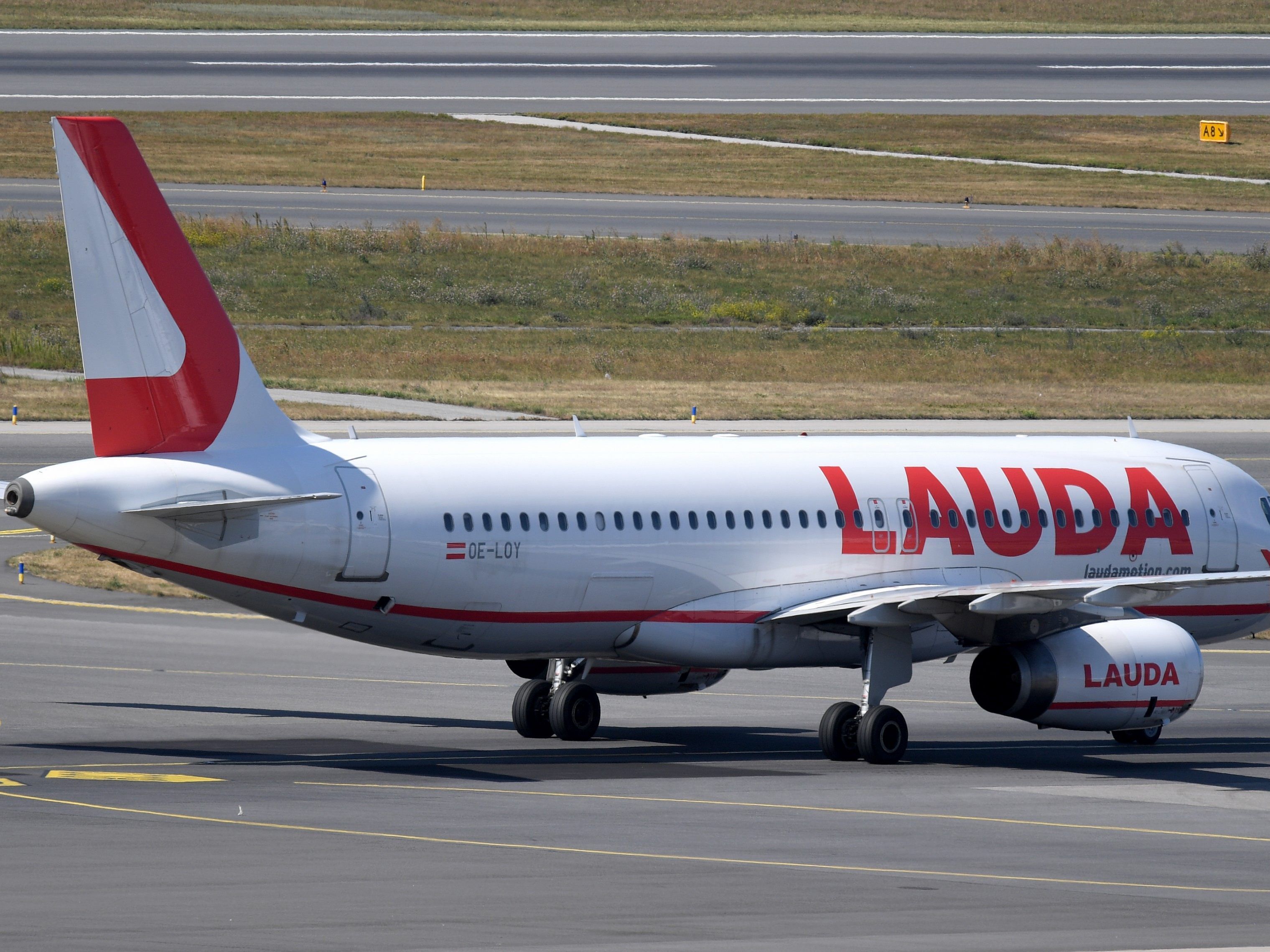 Die Laudamotion korrigiert ihren Verlust weiter nach unten.