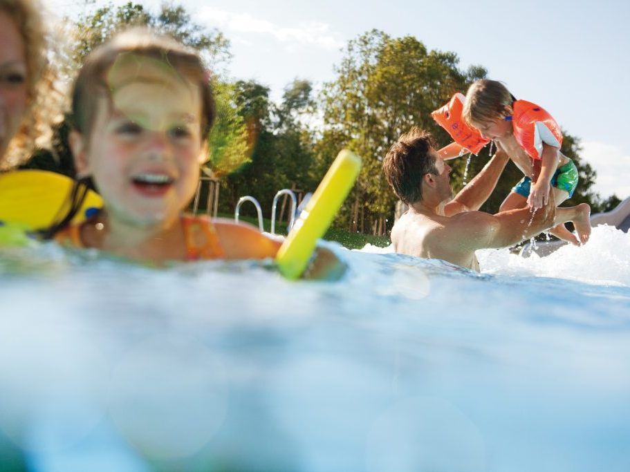 Auf die Gäste der Therme Wien warten im Jubiläumsjahr zahlreiche Aktionen. Auf die Gäste der Therme Wien warten im Jubiläumsjahr zahlreiche Aktionen.
