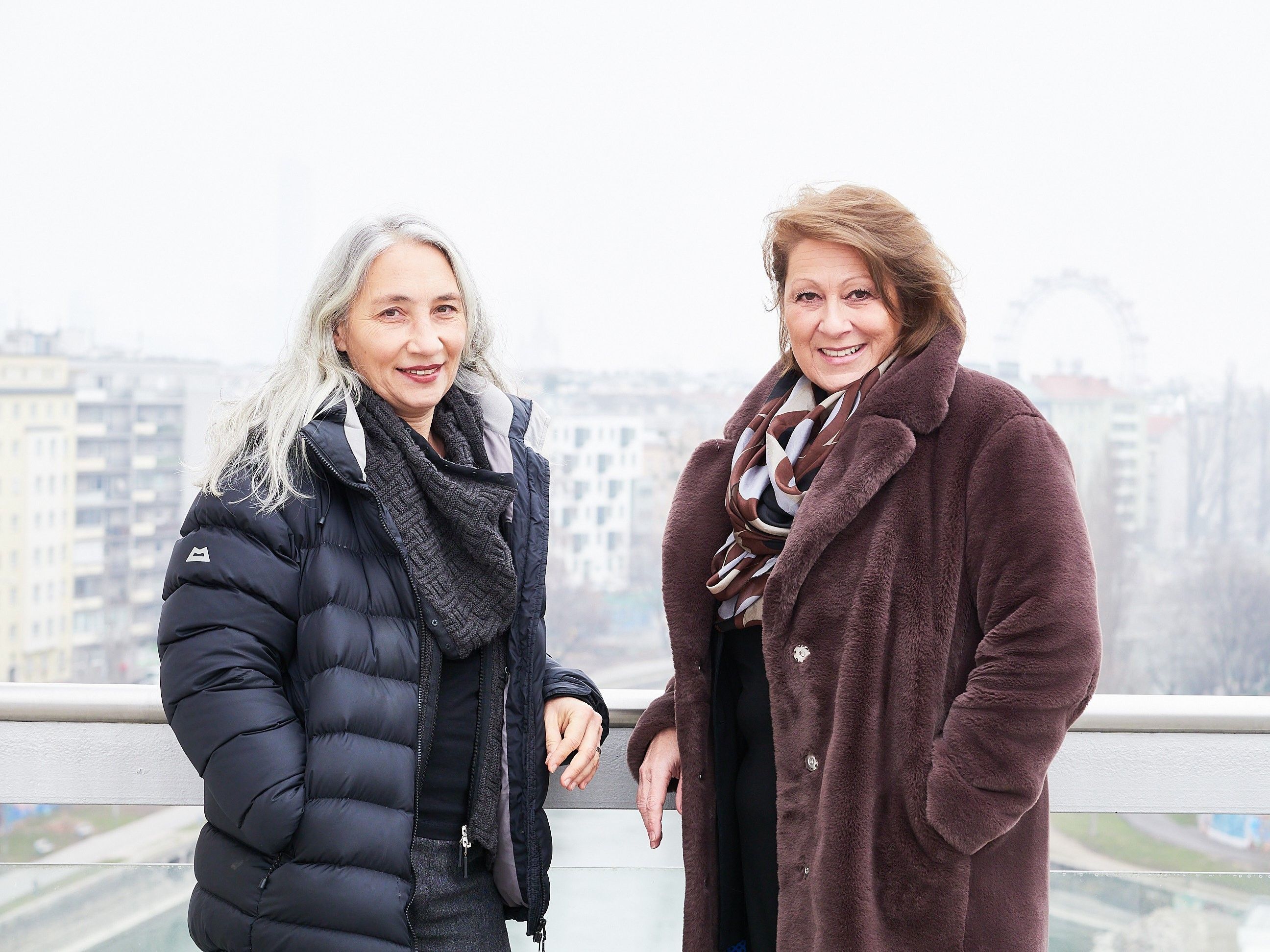 Doris Zametzer, Direktorin der VHS Wiener Urnaia, mit der Vortragenden Petra Unger, MA Doris Zametzer, Direktorin der VHS Wiener Urnaia, mit der Vortragenden Petra Unger, MA