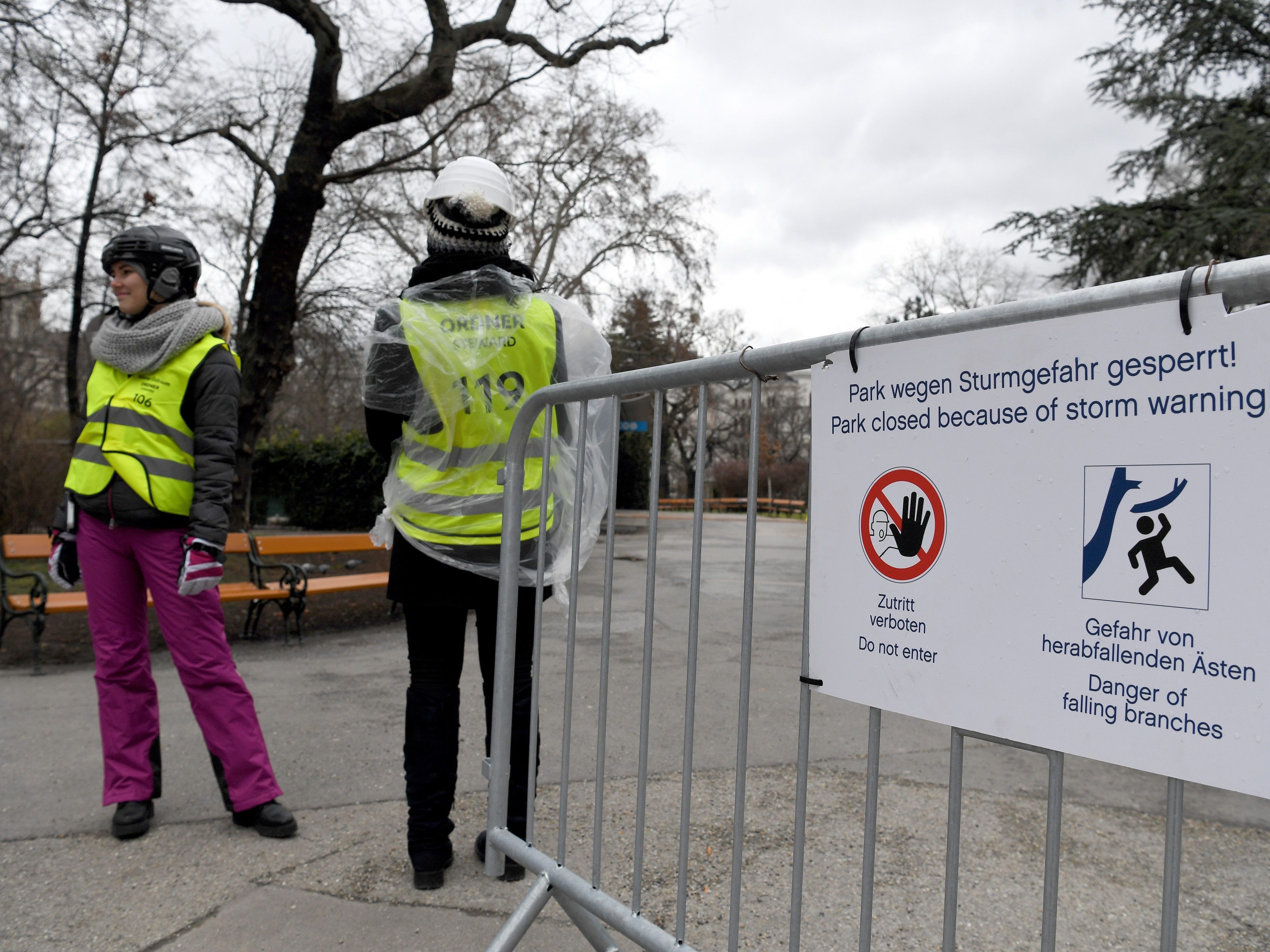 Wegen des Sturms wurden mehrere Parks in Wien gesperrt.