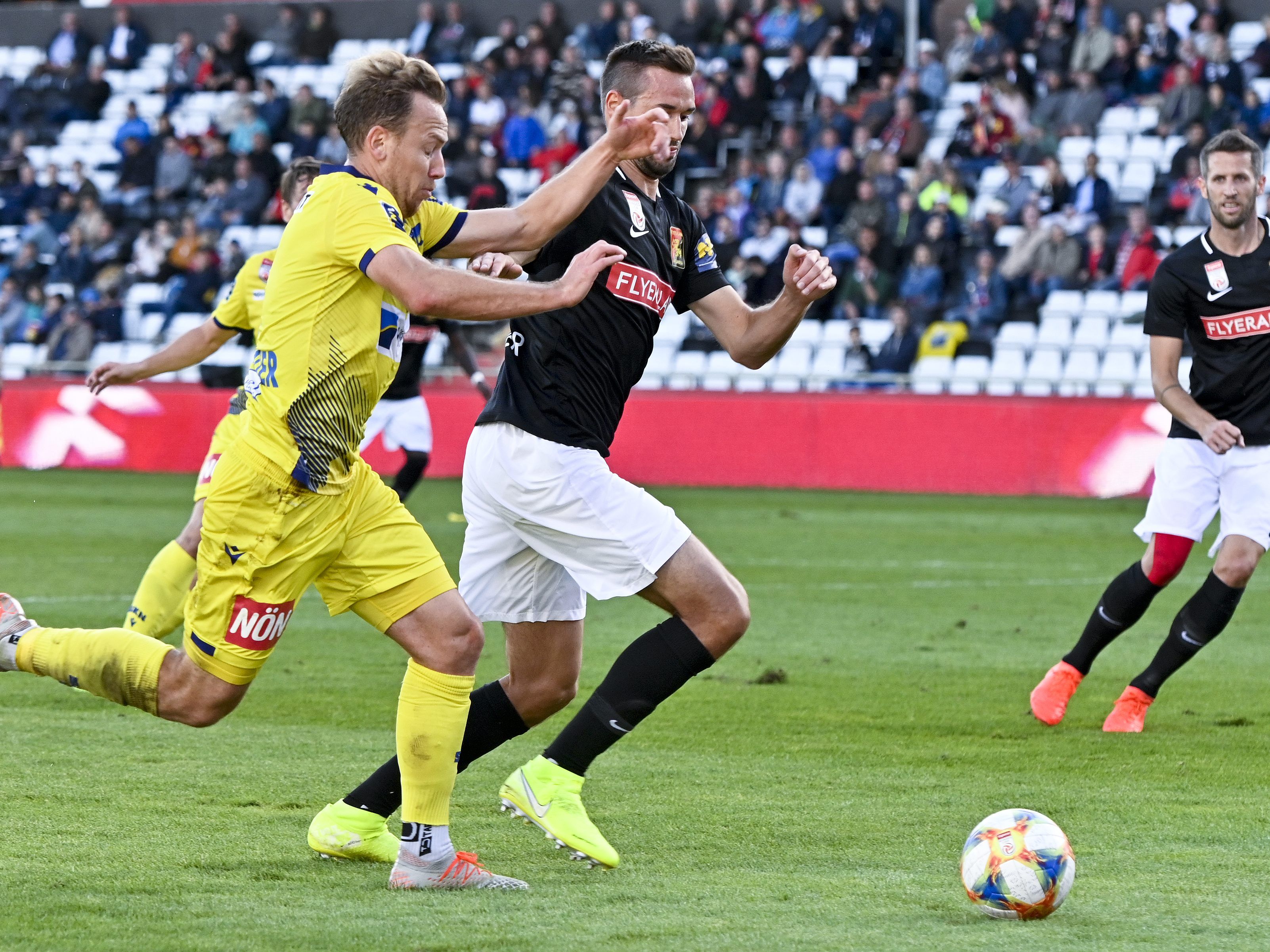 LIVE-Ticker zum Spiel SKN St. Pölten gegen FC Admira ab 14.30 Uhr. LIVE-Ticker zum Spiel SKN St. Pölten gegen FC Admira ab 14.30 Uhr.