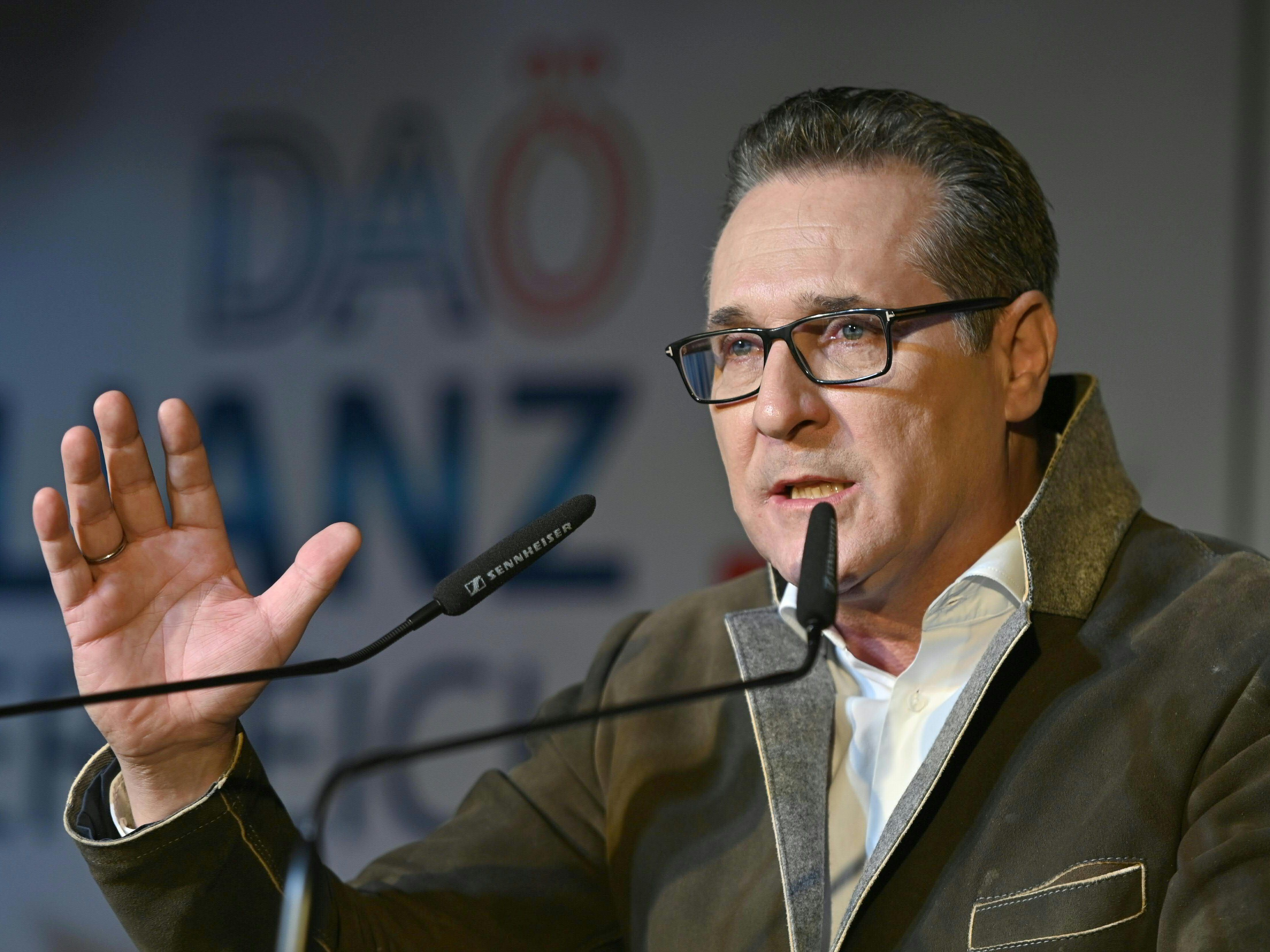 Heinz-Christian Strache wird mit der DAÖ bei der Wien-Wahl 2020 antreten.