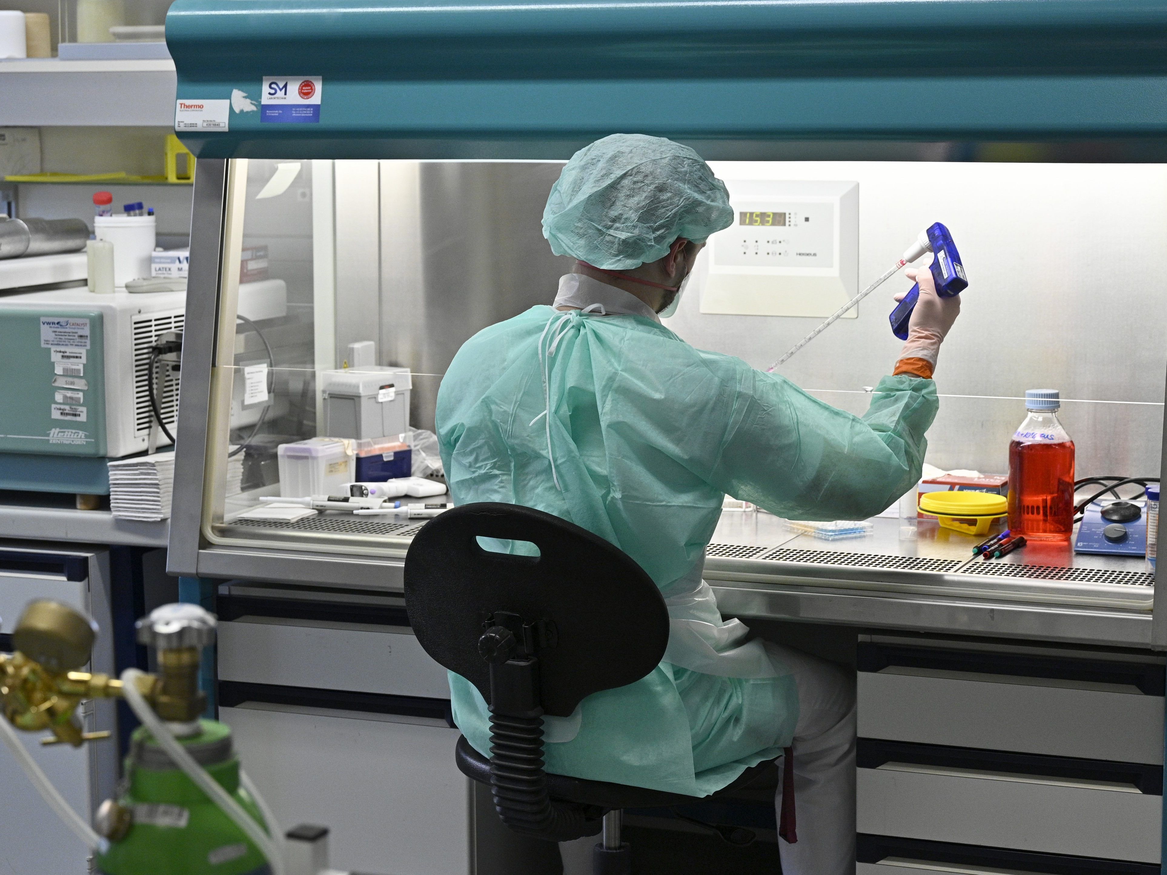 Bisher wurden in Österreich 157 Coronavirus-Tests durchgeführt. Bisher wurden in Österreich 157 Coronavirus-Tests durchgeführt.
