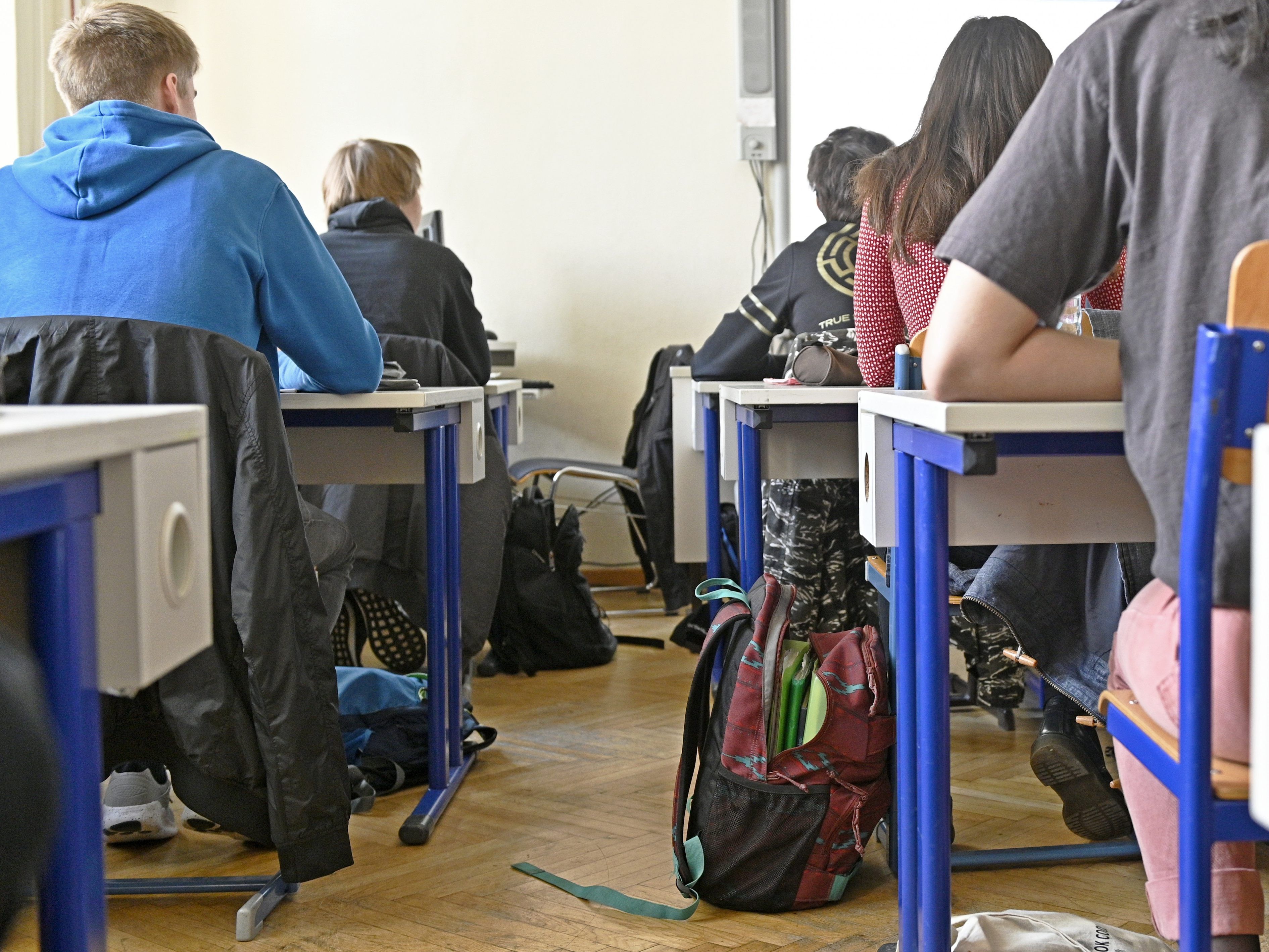 Sechs Höhere Lehranstalten und vier Fachschulen nehmen an den Schulversuchen teil.