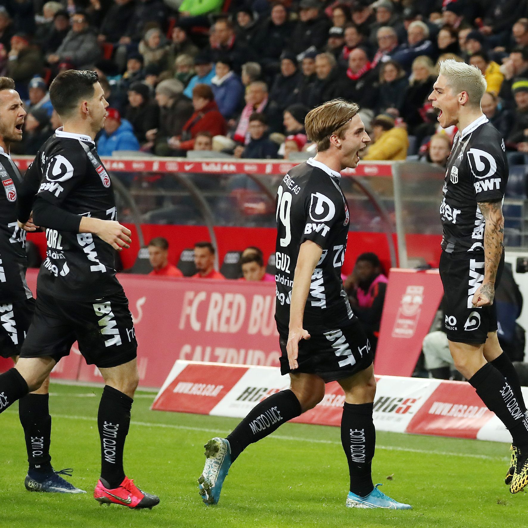 Hier sehen Sie das EL-Match zwischen AZ Alkmaar und LASK Linz live.