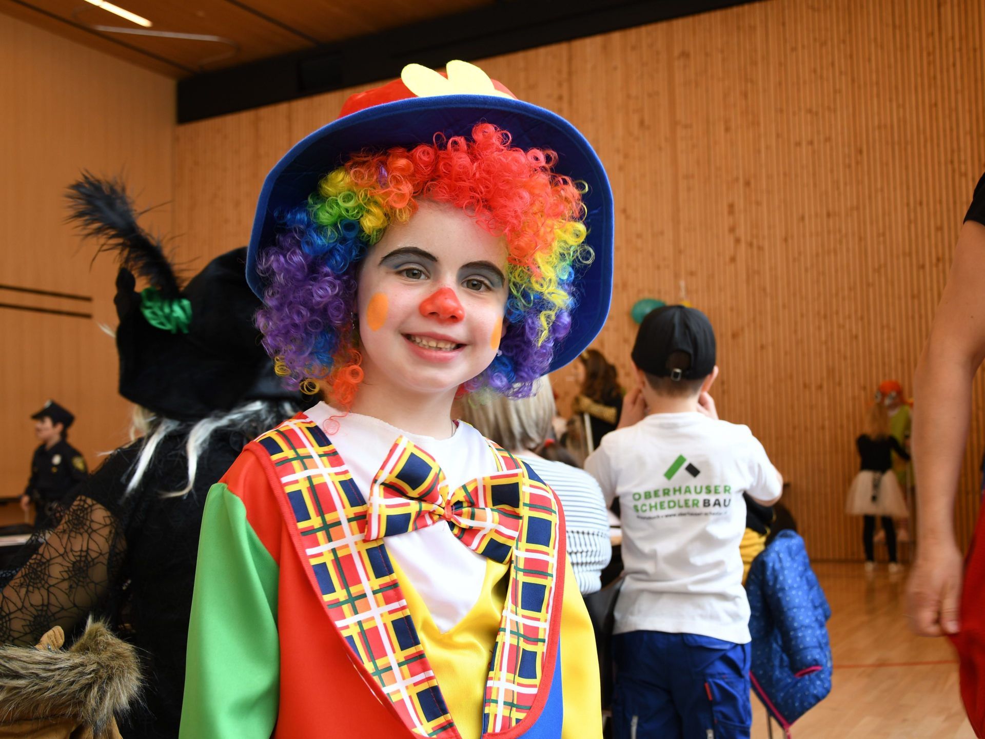 Helau und Bunt! Faschingsspaß für Groß und Klein mit Kostenlosen Ausmalbildern