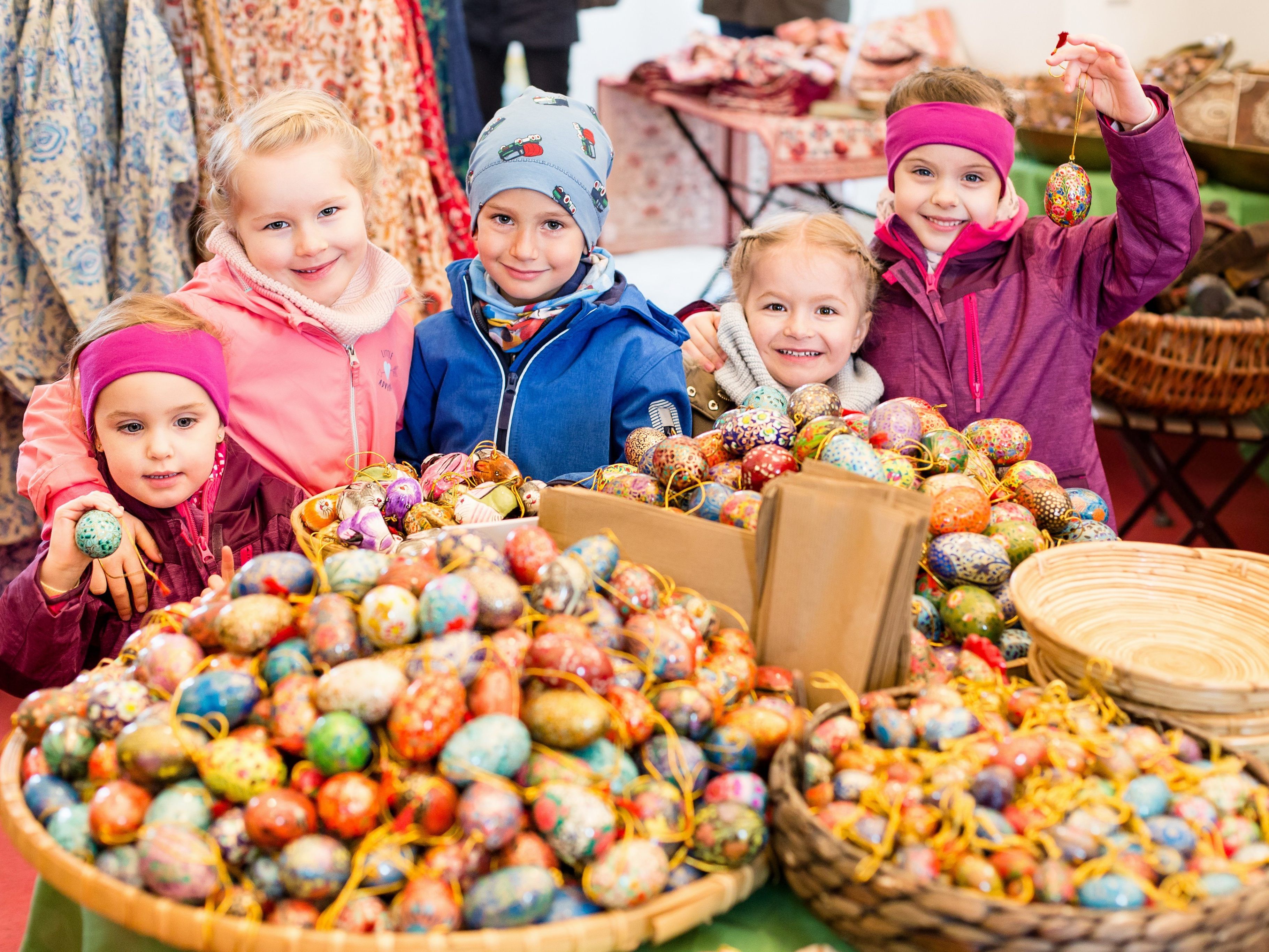 Der Ostermarkt auf Schloss Hof begeistert Groß und Klein