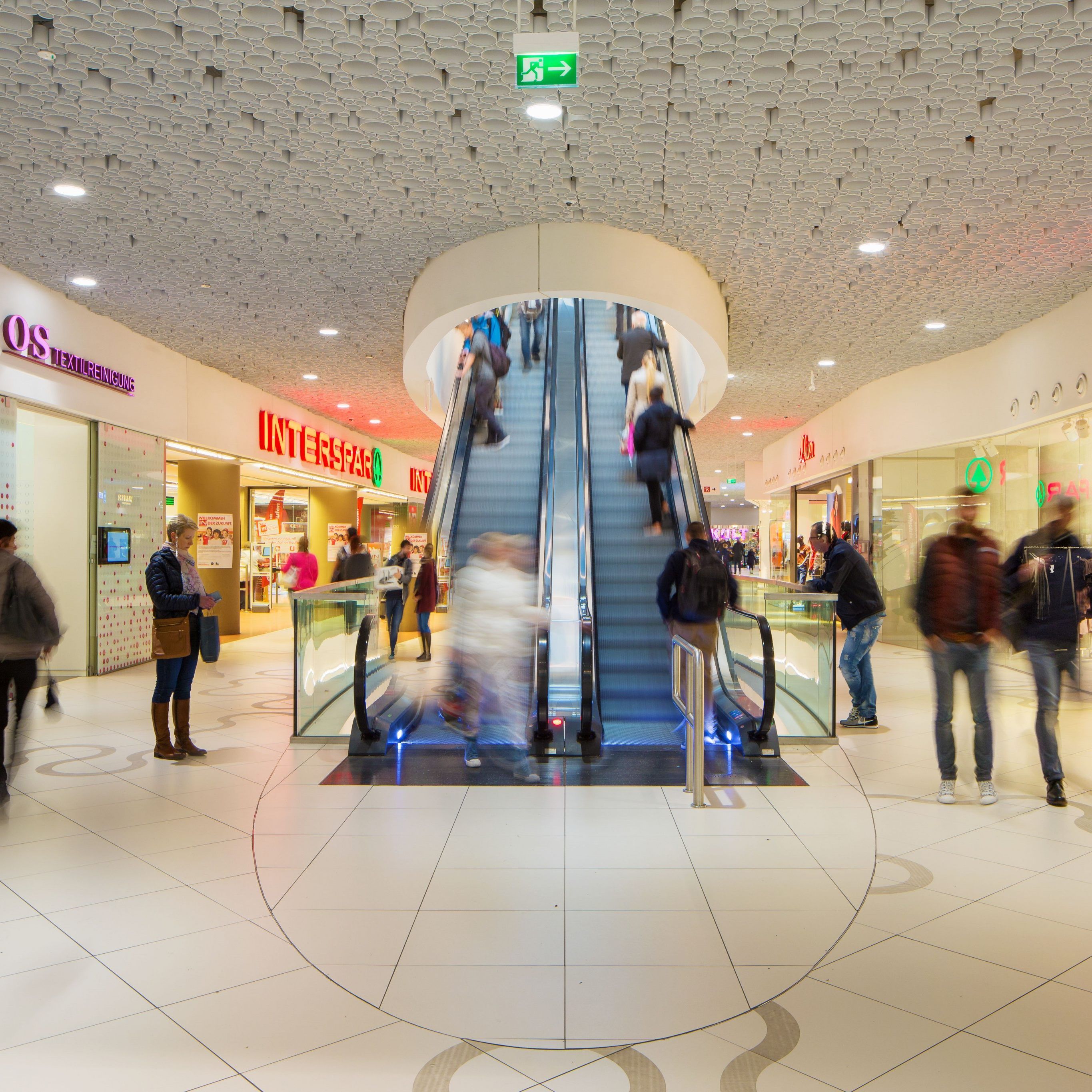 55.000 Kunden besuchen täglich "The Mall" in Wien Mitte.
