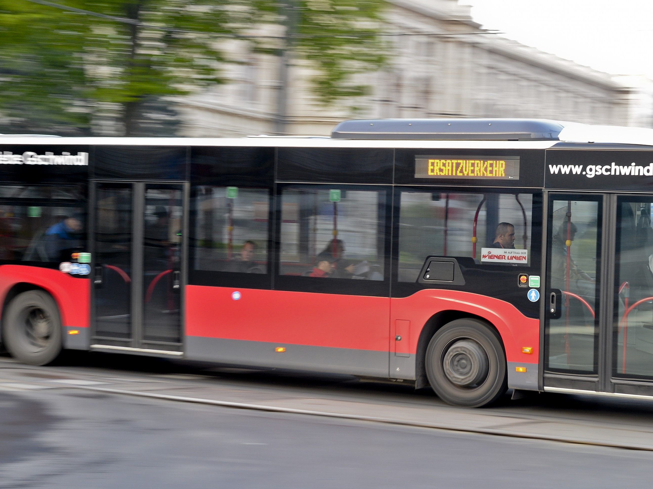 Die Buslinie 42A wird ausgebaut. Die Buslinie 42A wird ausgebaut.