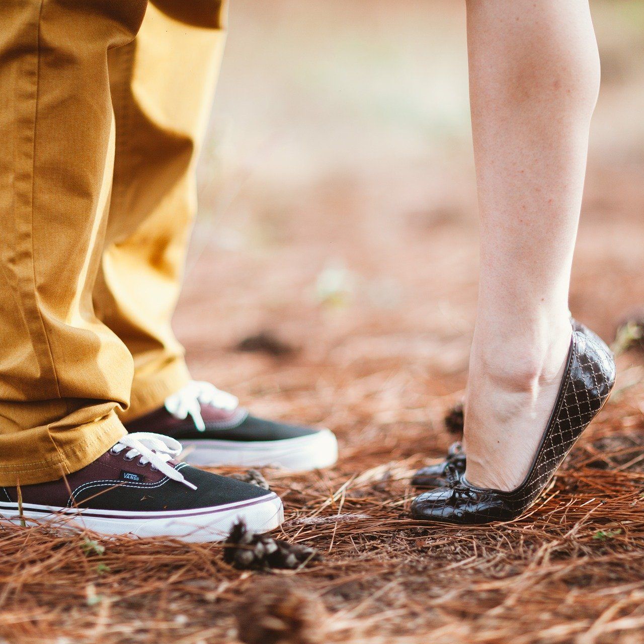 Auch bei der Partnersuche auf Online-Plattfomen spielt die Körpergröße eine Rolle.