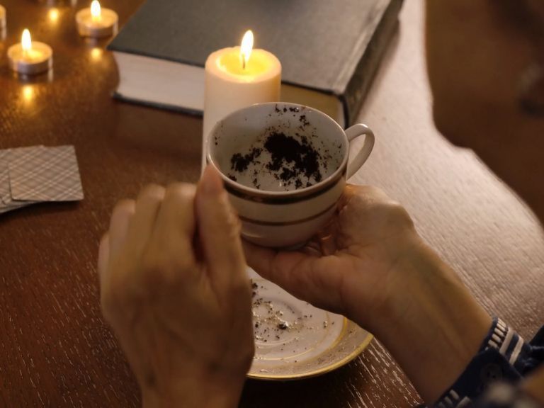 Kaffeesatz kann auf vielfältige Art weiterverwendet werden.