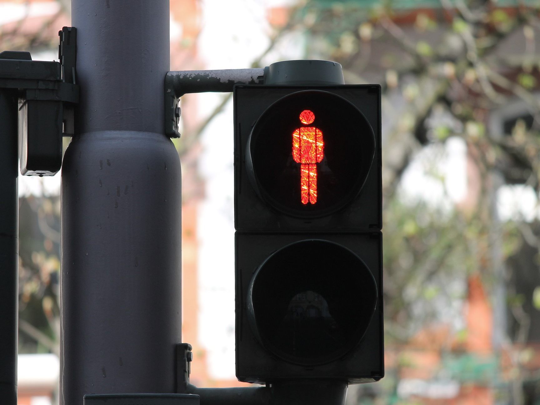 Der 13-Jährige ignorierte die rote Ampel. Der 13-Jährige ignorierte die rote Ampel.