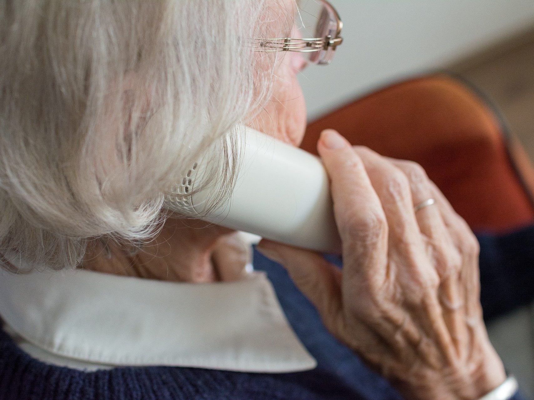 Eine ältere Wienerin saß einem Trickbetrug am Telefon auf Eine ältere Wienerin saß einem Trickbetrug am Telefon auf