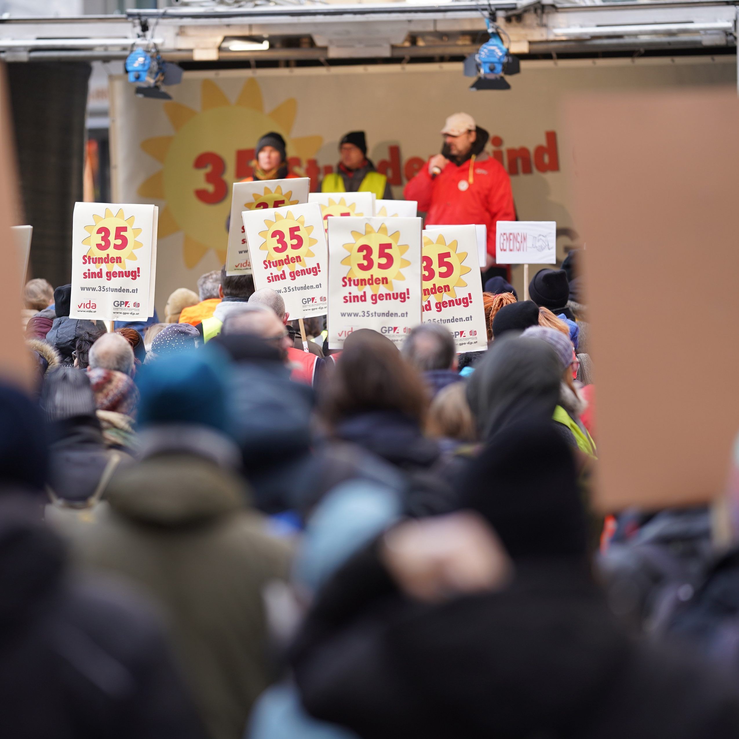 In Wien werden 3.000 Menschen bei der Demo erwartet.