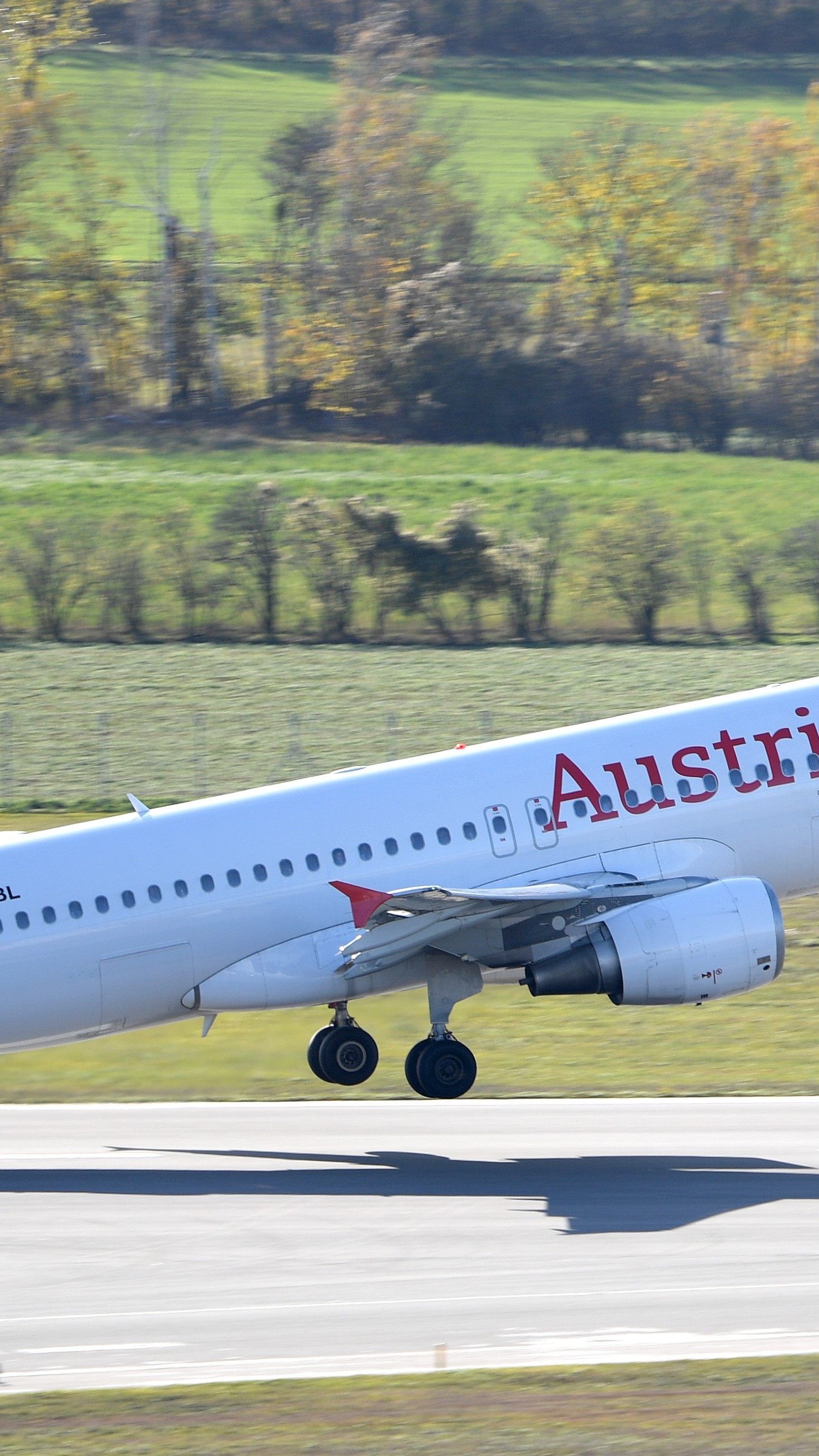 AUA und Wizzair sreichen Israelflüge ab Wien.