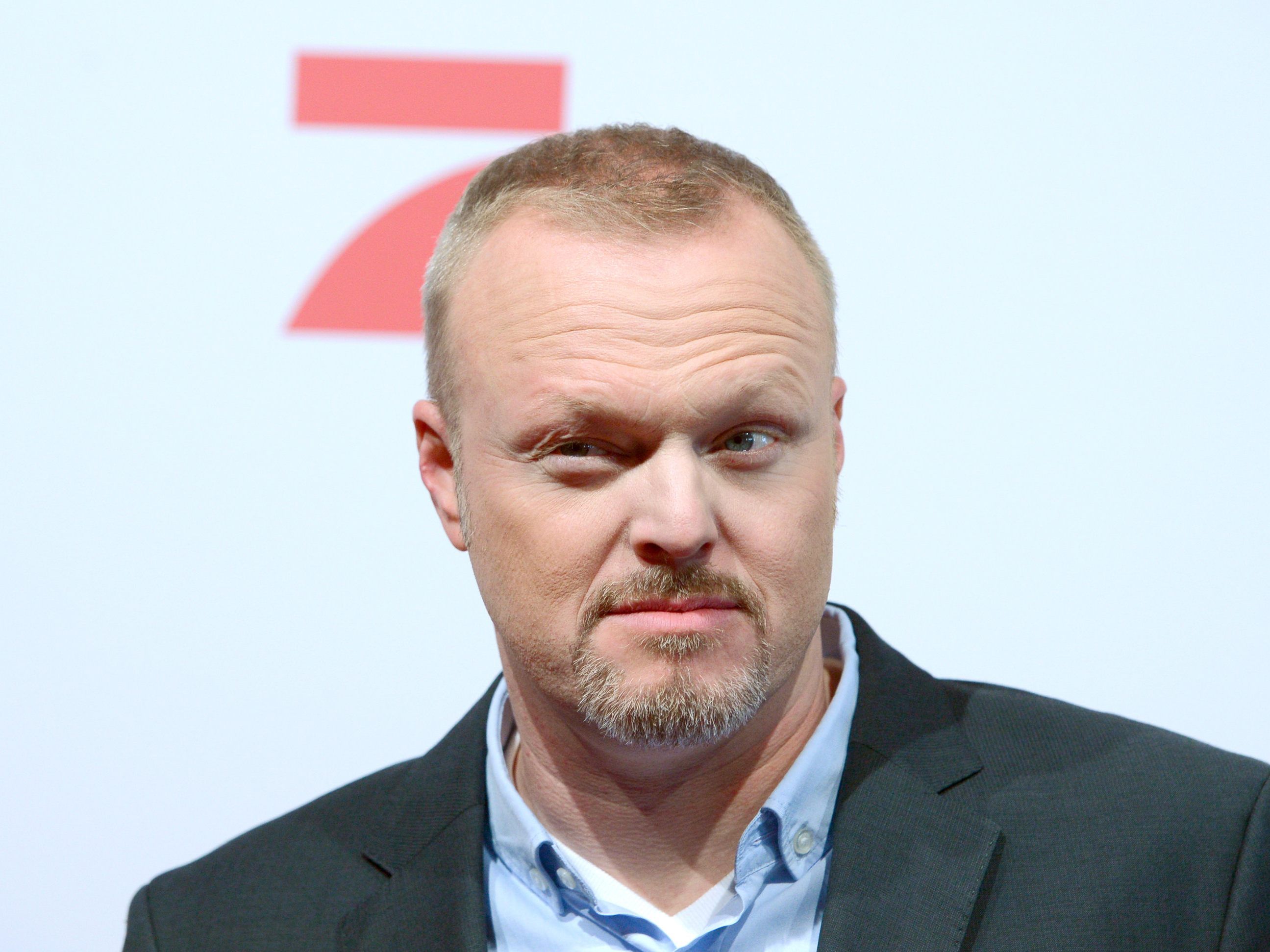 Stefan Raab arbeitet an einer Alternativ-Show zum abgesagten Song Contest.