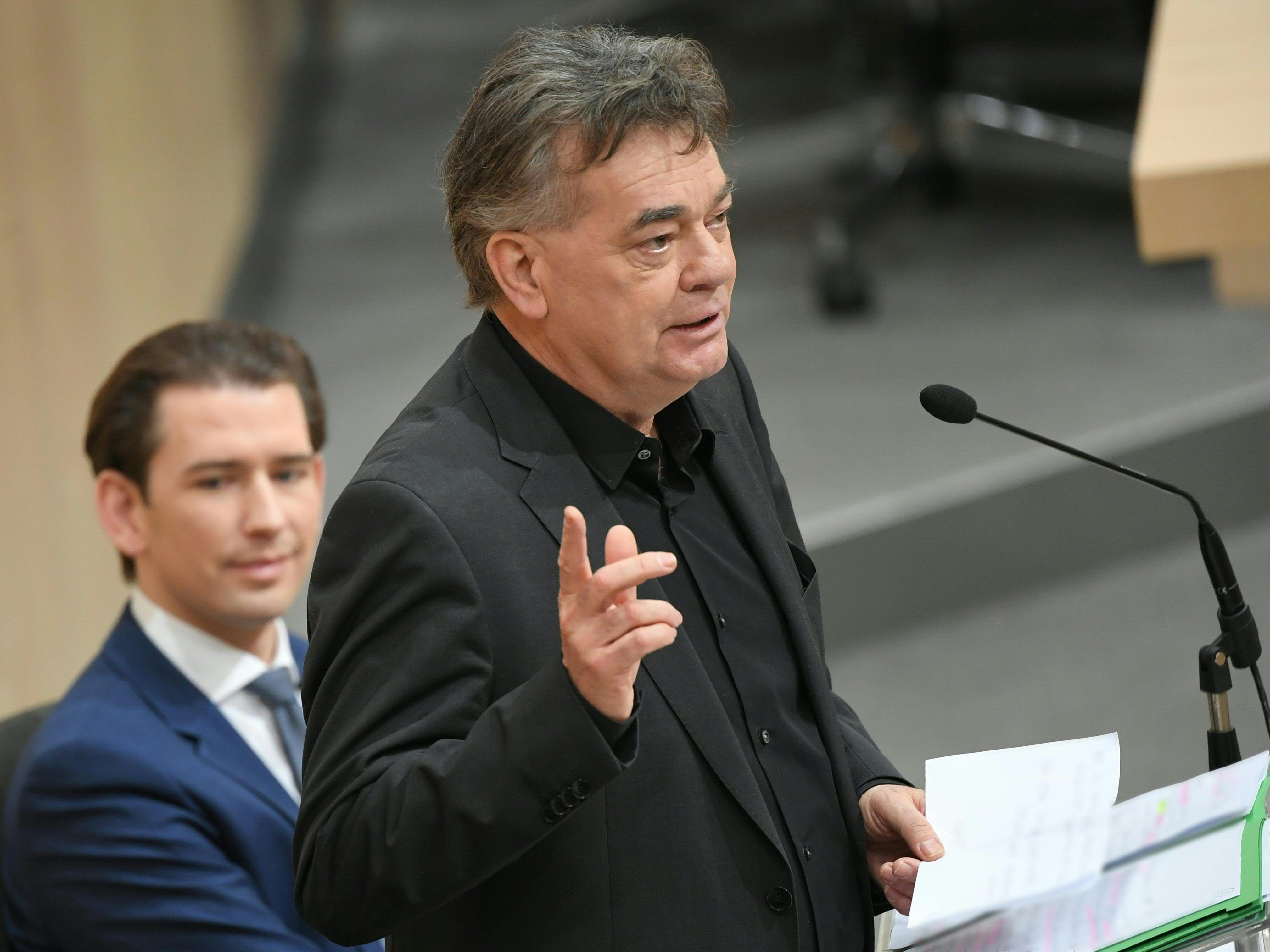 Drastische Worte des Vizekanzlers zur Corona-Krise. Drastische Worte des Vizekanzlers zur Corona-Krise.