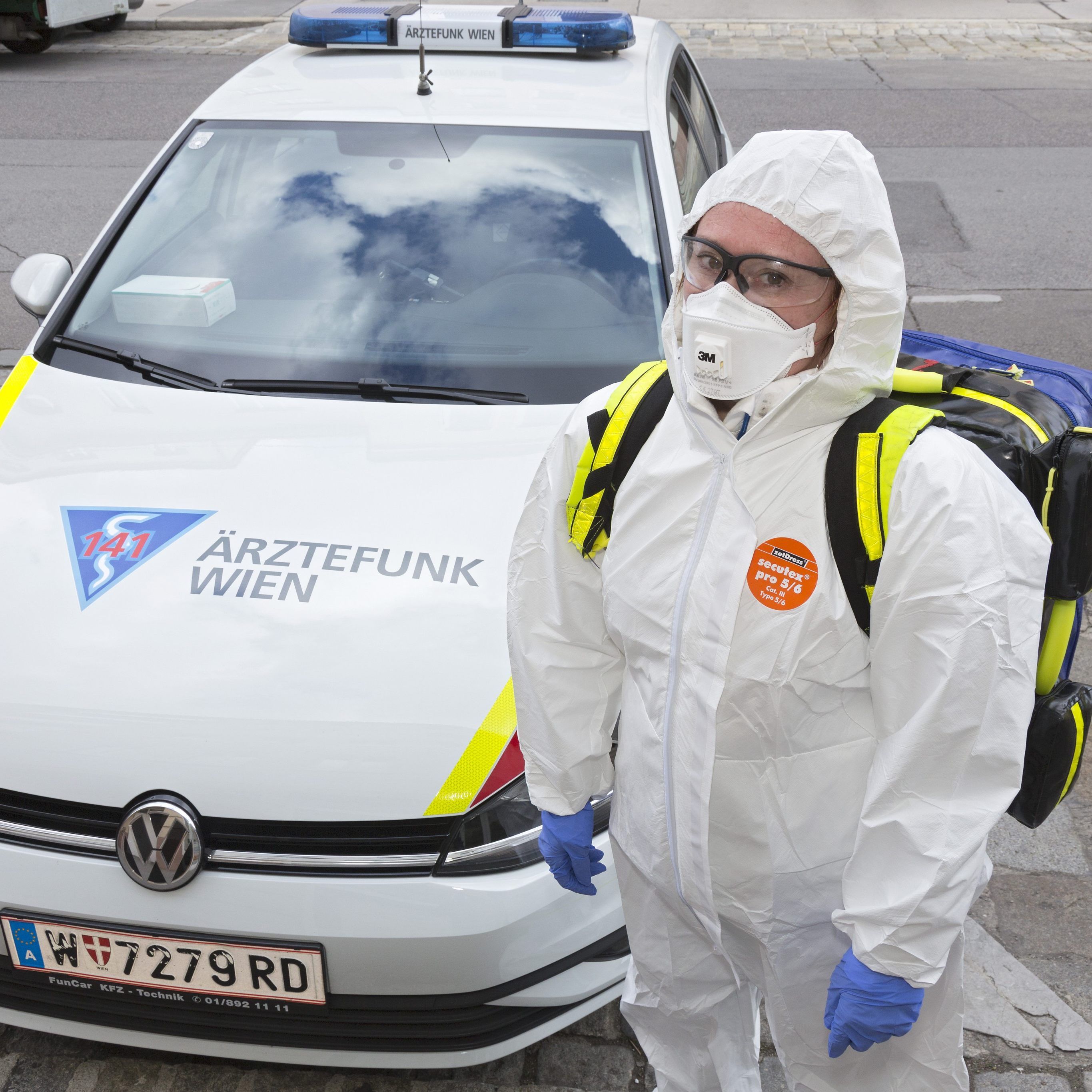 Wiens Ärzte werden mit zusätzlicher Schutzausrüstung versorgt.