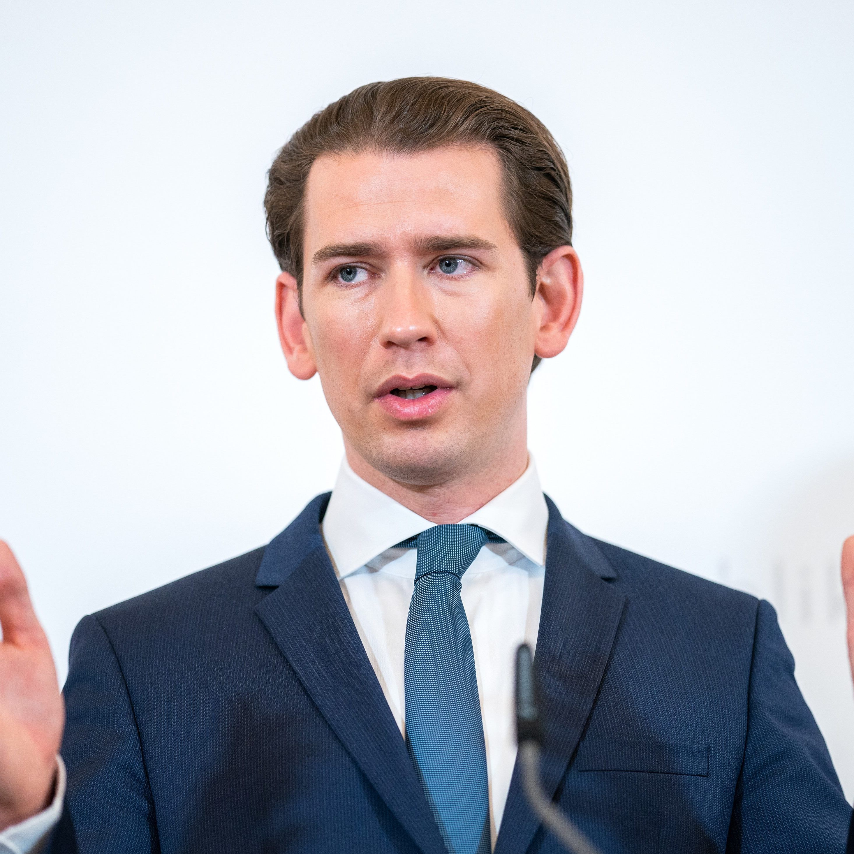 Kanzler Kurz warnt vor dem Coronavirus in Österreich mit Zahlen.
