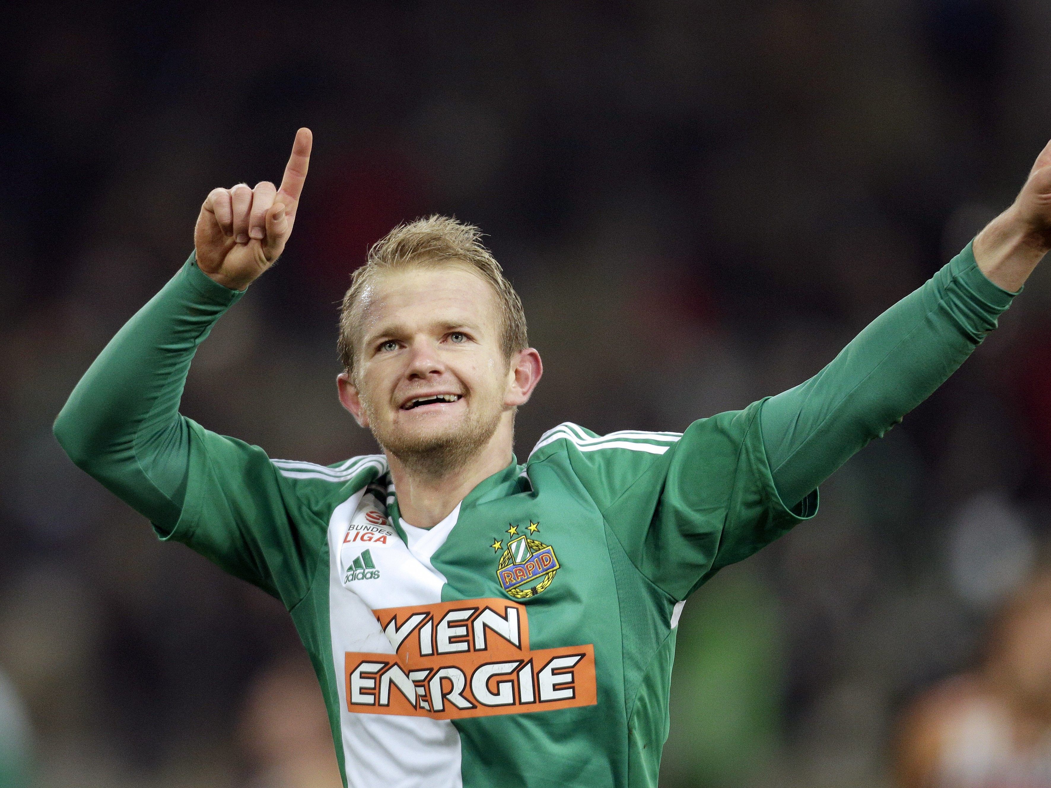 Nach einem Zusammenprall im Training musste Sonnleitner operiert werden. Nach einem Zusammenprall im Training musste Sonnleitner operiert werden.