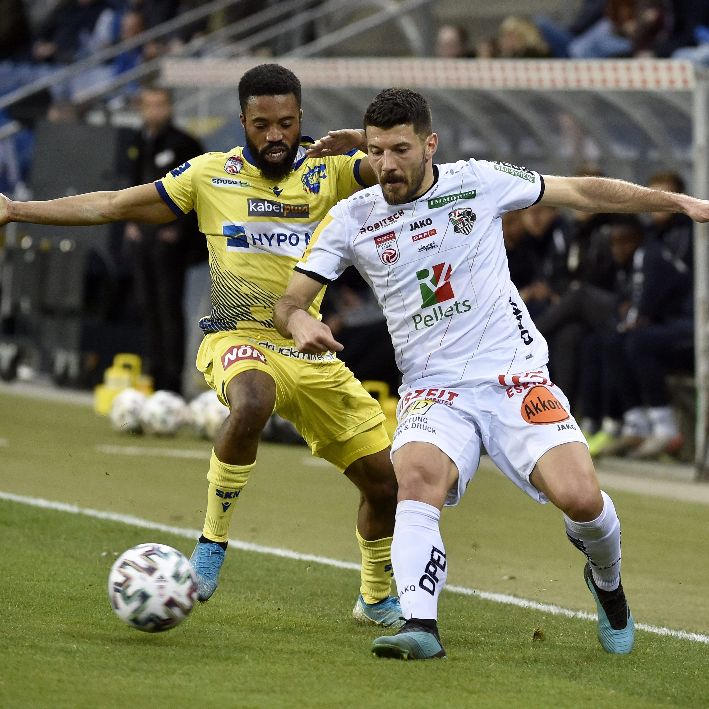 Der WAC schoss die St. Pöltner mit 4:0 vom Platz.