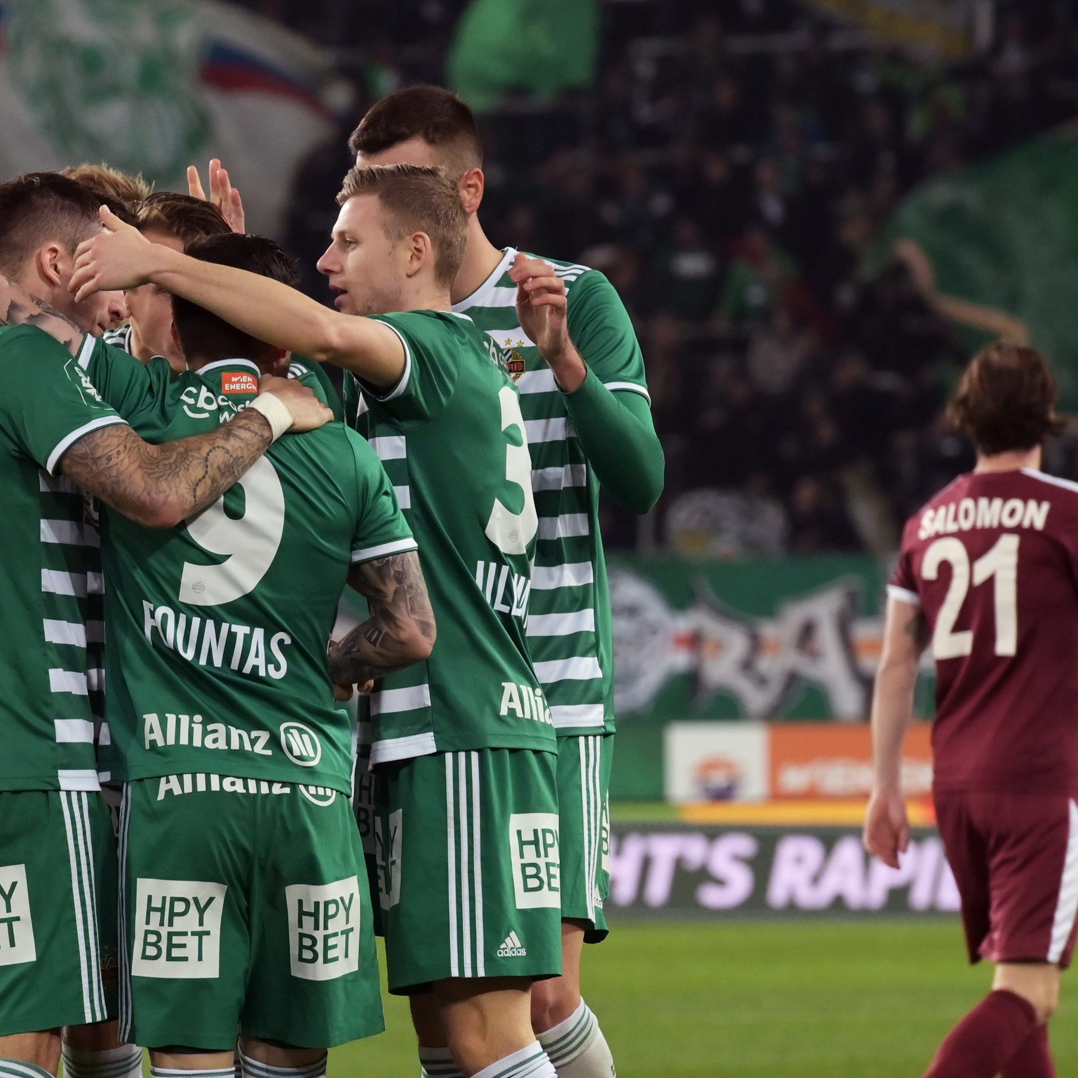 Rapid verteidigte mit einem 3:1 gegen Mattersburg den Meistergruppen-Platz.