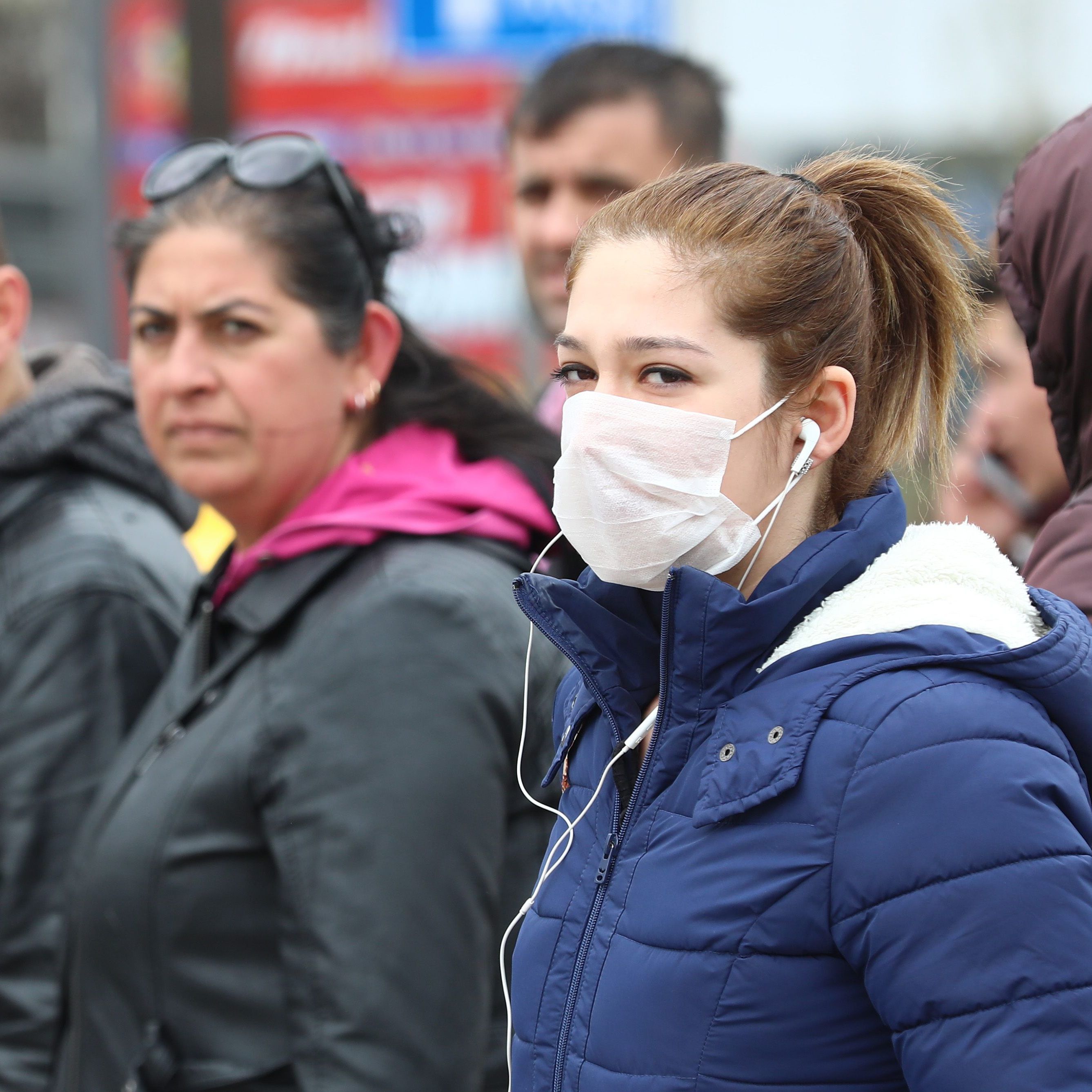 Coronavirus - Psychologin: Angst steigt und hilft Krise zu bewältigen
