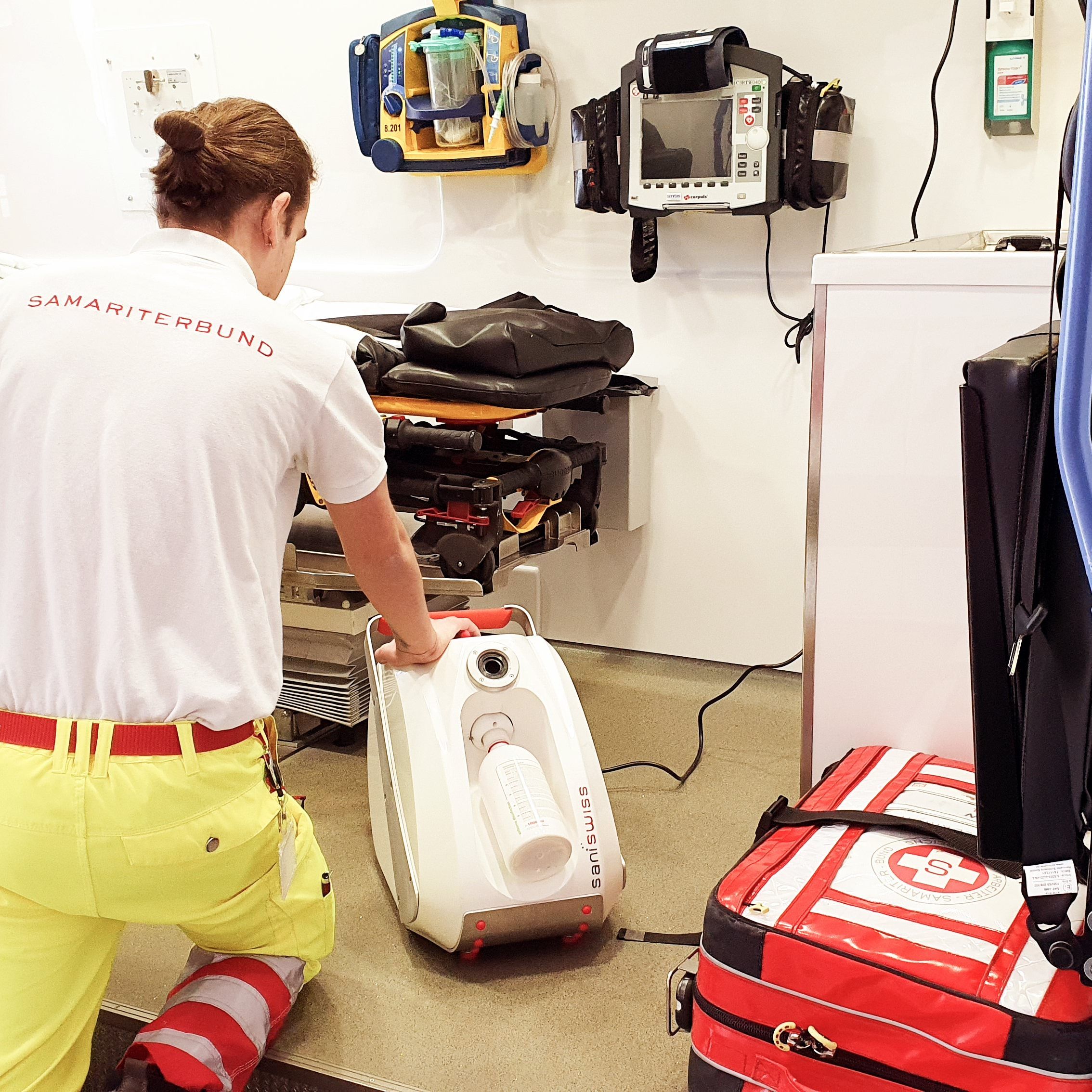 Samariterbund Feldkirch schafft neues Desinfektionsgerät an