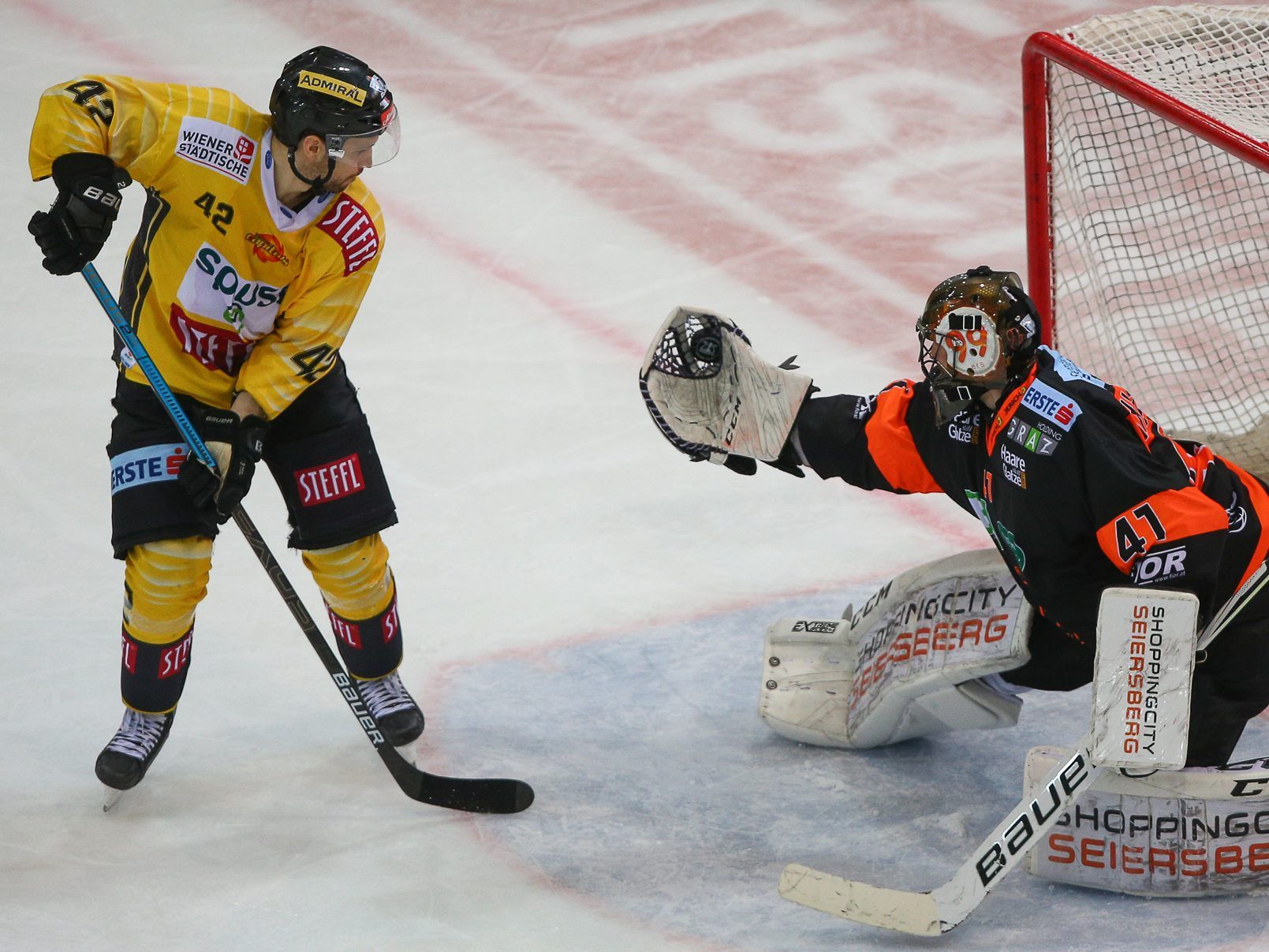 Den Vienna Capitals gelang der Heimsieg gegen die Graz99ers. Den Vienna Capitals gelang der Heimsieg gegen die Graz99ers.