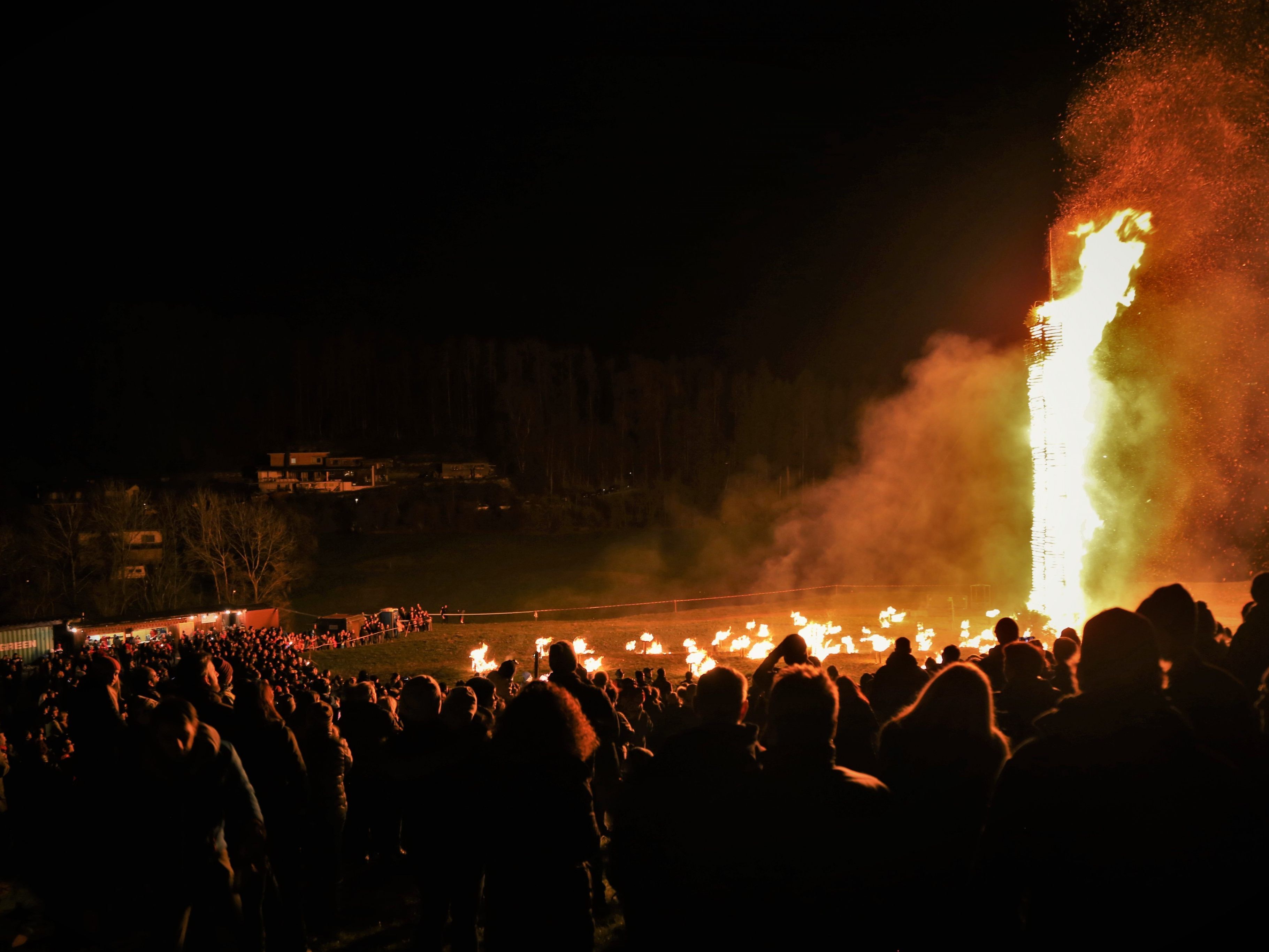 Die Feuershow beeindruckte.