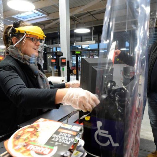 Diverse Schutzmaßnahmen für die Helden des Alltags kommen