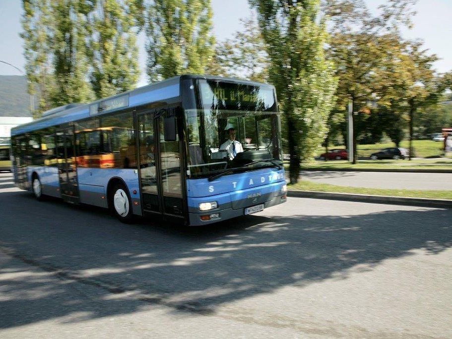 Der Stadtbus fährt weiterhin, allerdings nicht mehr so oft. Der Stadtbus fährt weiterhin, allerdings nicht mehr so oft.