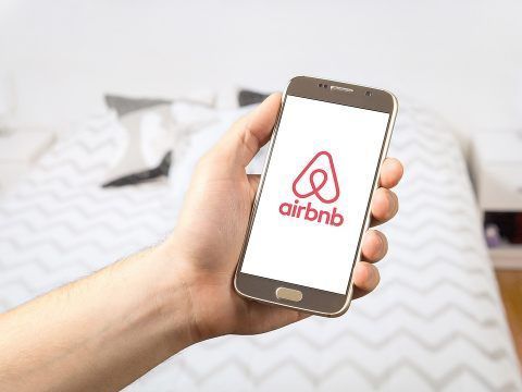 Ein Wiener Airbnb-Vermieter beklagt einen Rückgang von 95 Prozent. Ein Wiener Airbnb-Vermieter beklagt einen Rückgang von 95 Prozent.