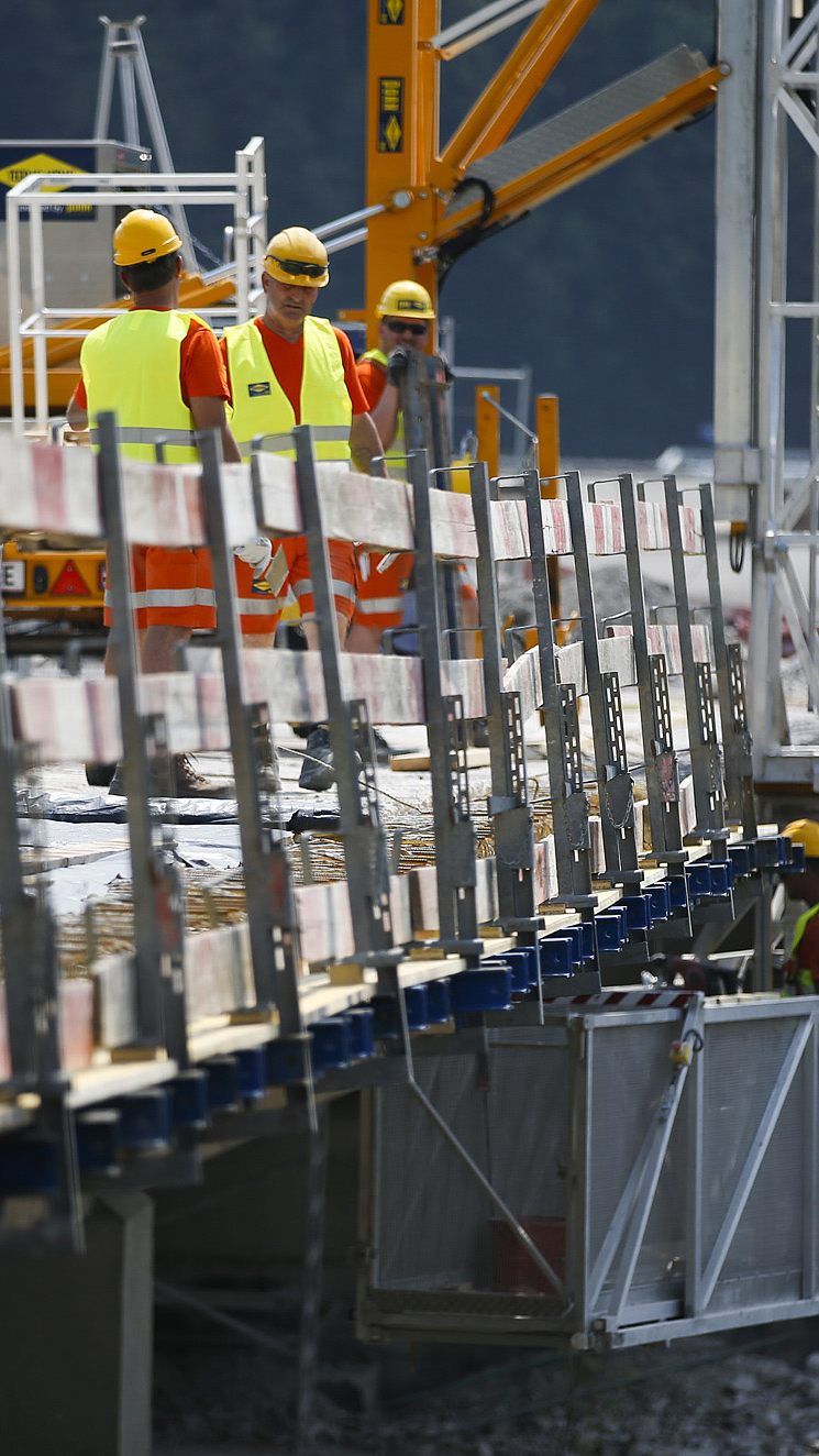Auch die Asfinag fährt ihre Baustellen wieder hoch.