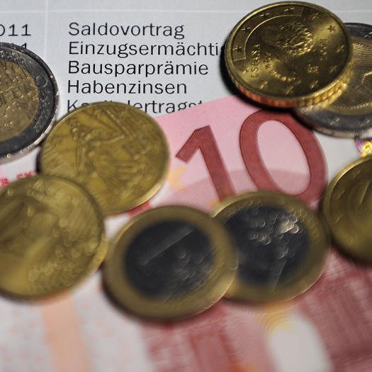 Senioren sollen ihre Bankomatkarten nicht weitergeben
