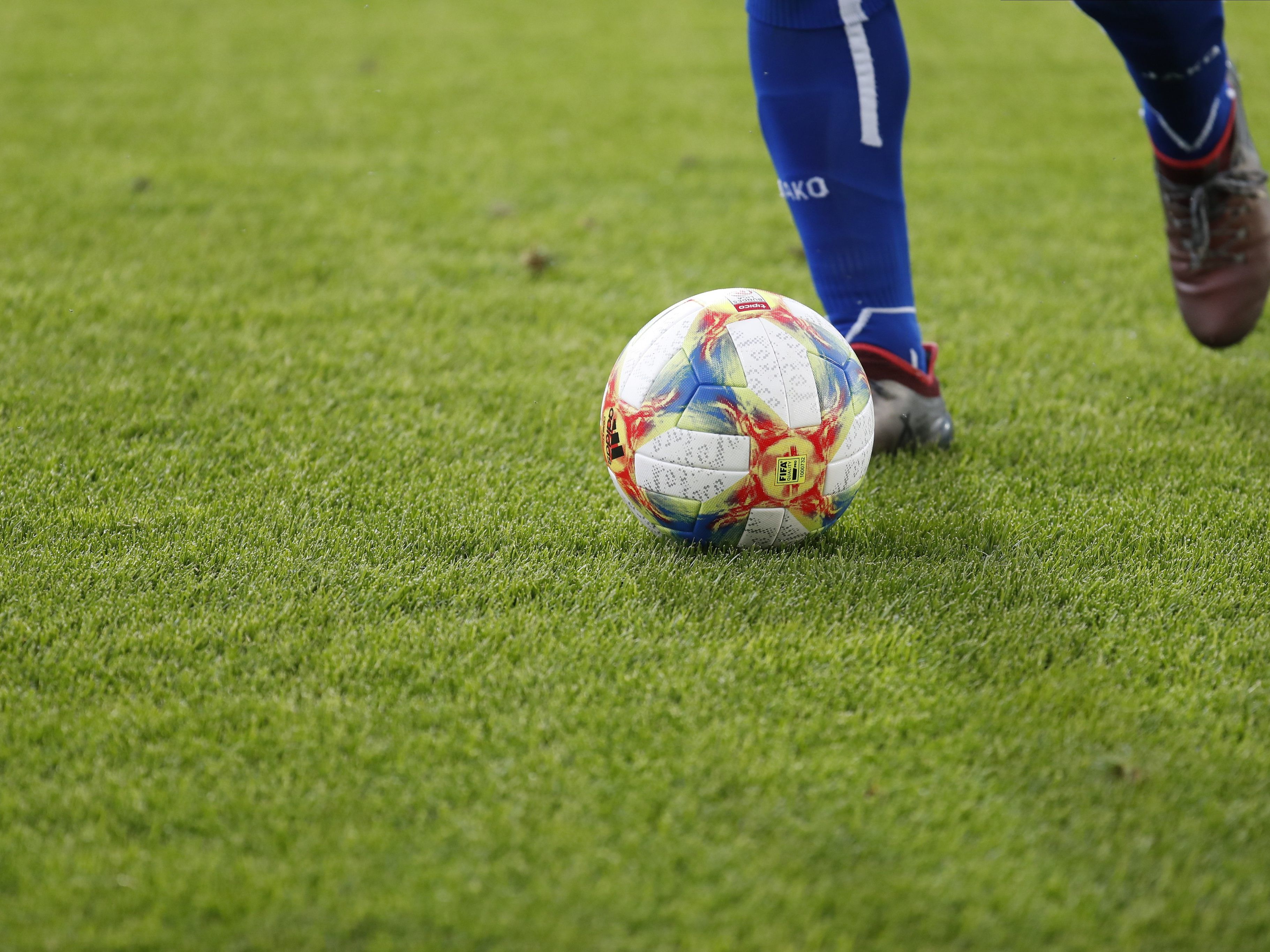 Die Fußball-EM könnte auf Sommer 2021 verschoben werden. Die Fußball-EM könnte auf Sommer 2021 verschoben werden.