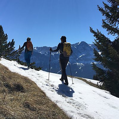 Viele zieht es trotz Ausgangsbeschränkung in die Berge